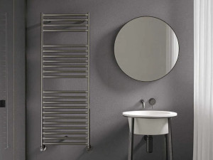 Стальной трубчатый радиатор с 2 колоннами