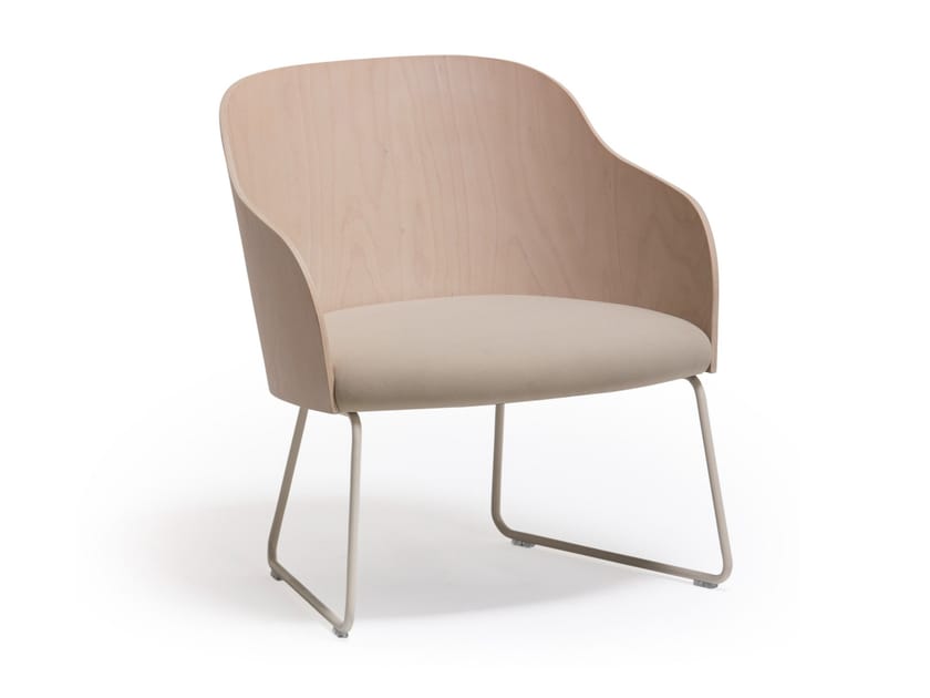 Деревянное кресло с подлокотниками Vergés Cistell Curve ARCH-00148063