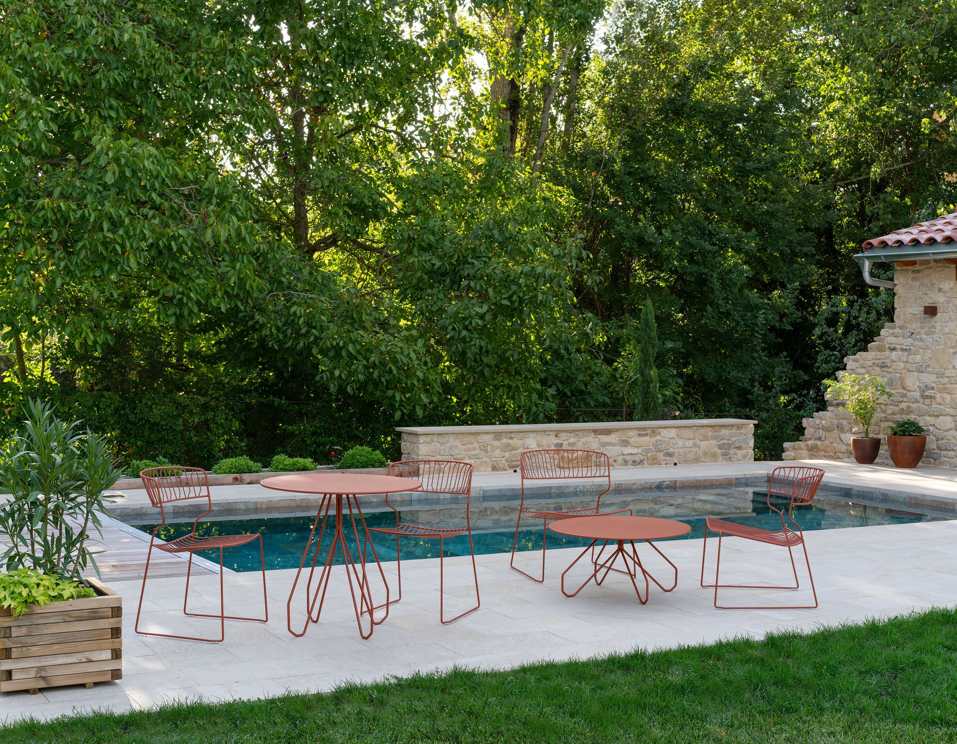 Штабелируемый садовый стул с порошковым покрытием iSimar Мартини ARCH-00062898 - Вид №1