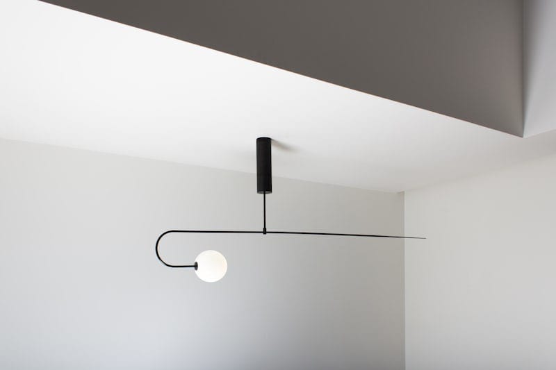 Латунный светодиодный подвесной светильник ручной работы Michael Anastassiades Mobile Chandeliers ARCH-00092288 - Вид №1