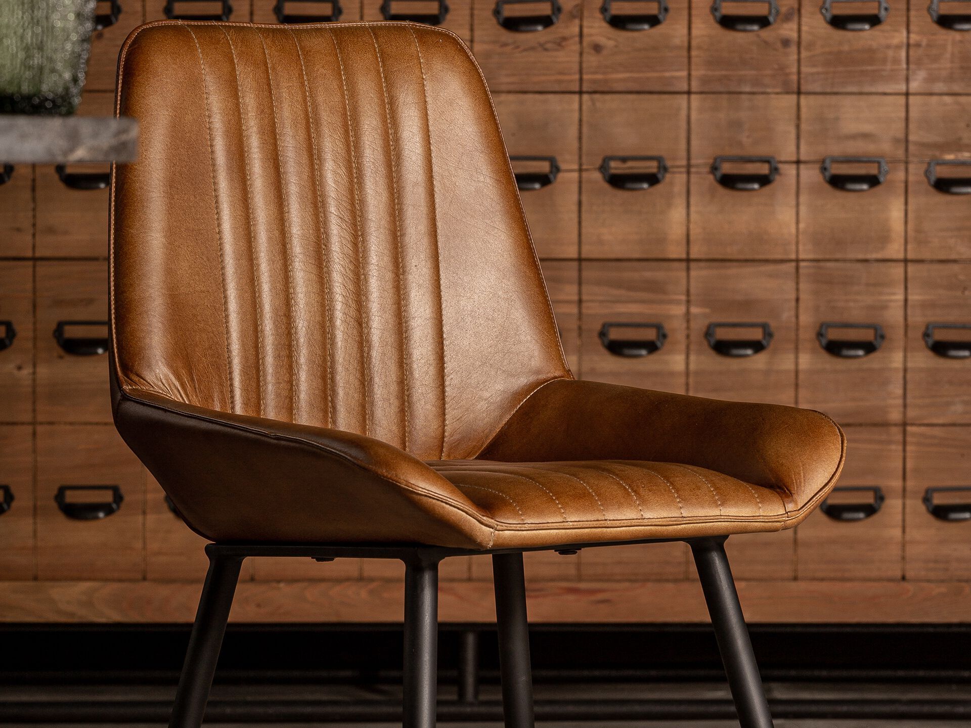 Кожаный мягкий стул Vical Home Мортон ARCH-00146197 - Вид №3