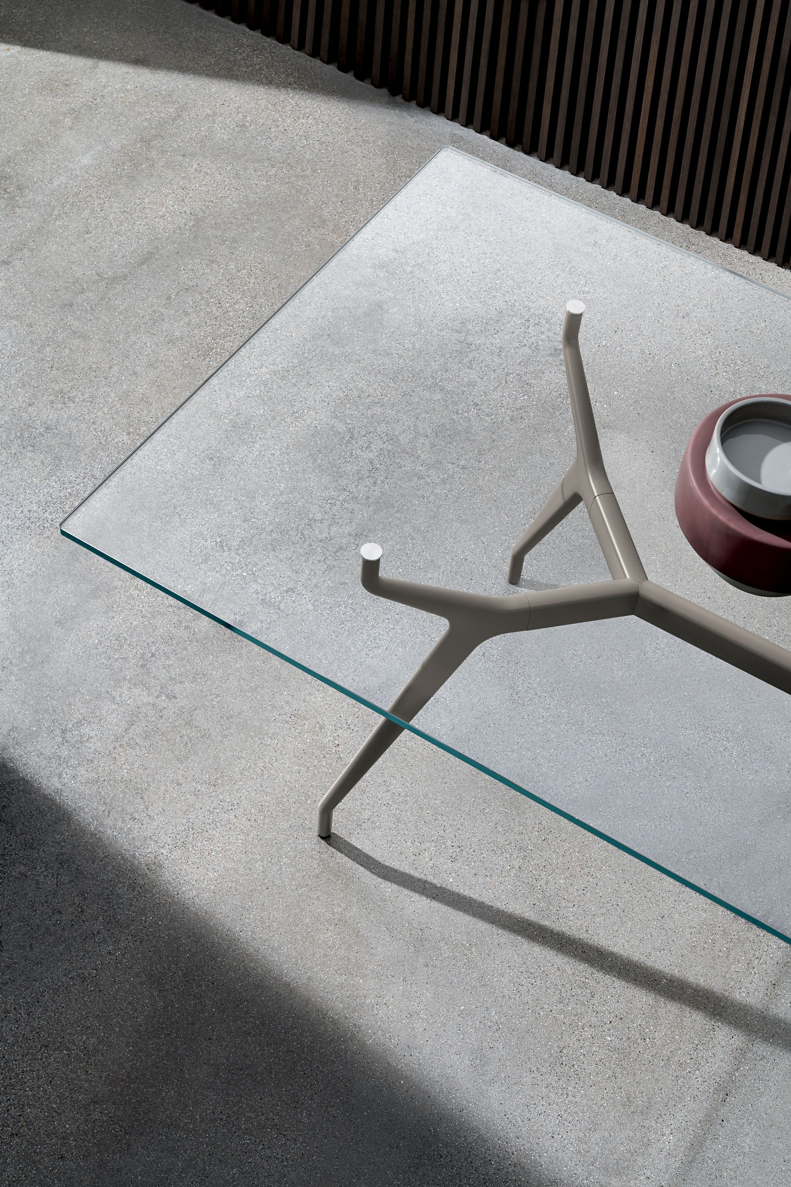 Прямоугольный обеденный стол из алюминия и стекла Sovet Italia Arkos ARCH-00003730 - Вид №3