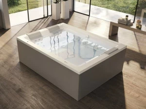 Jacuzzi® Отдельностоящая прямоугольная гидромассажная ванна Sharp