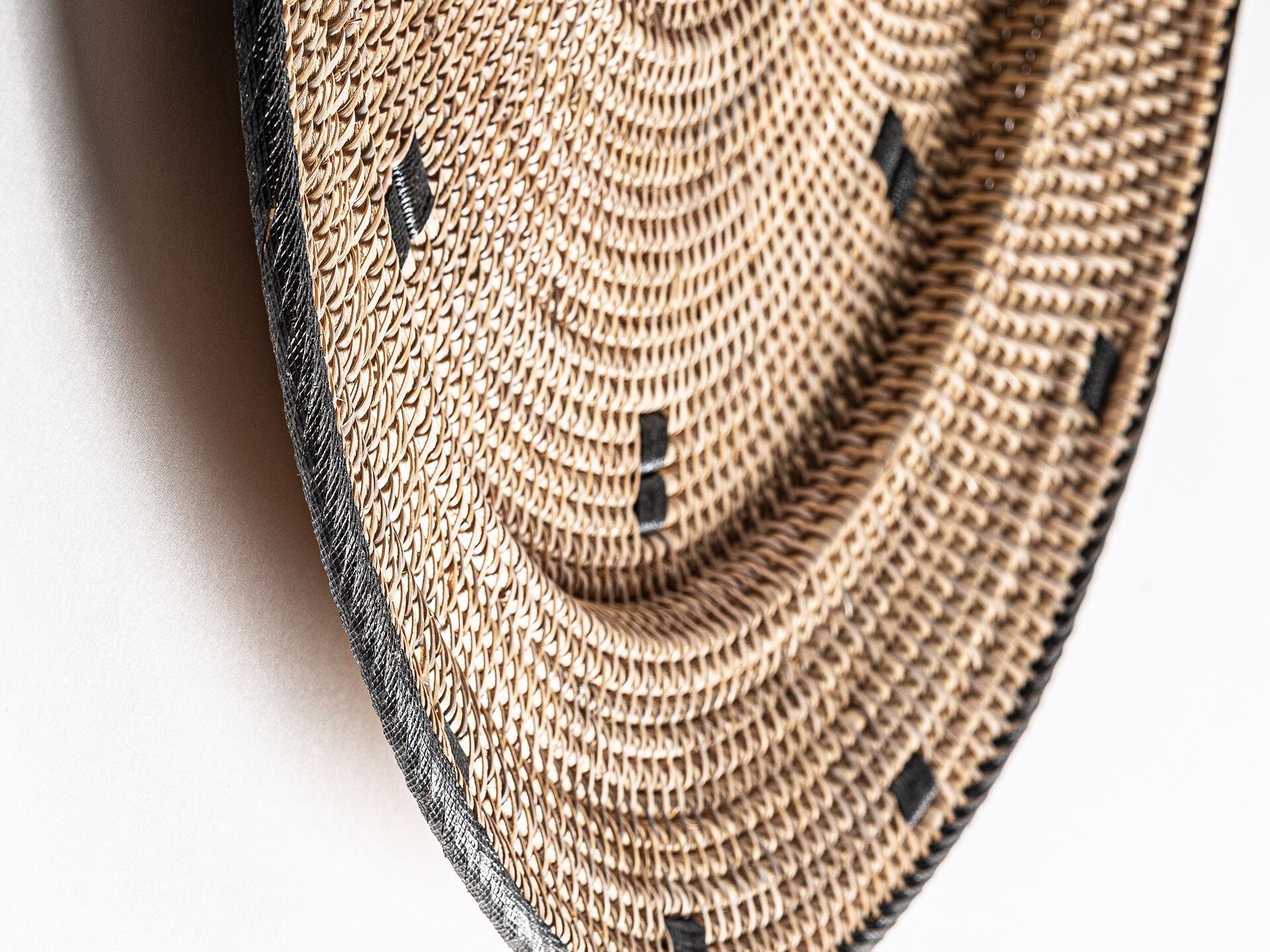 Декоративный предмет из ротанга Vical Home DECORATIVE DISH I ARCH-00089739 - Вид №1