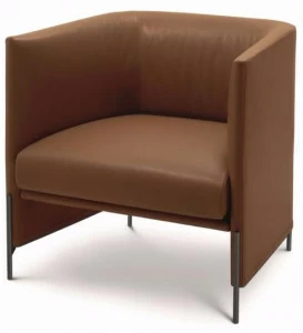 arflex Мягкое кожаное кресло с подлокотниками Algon