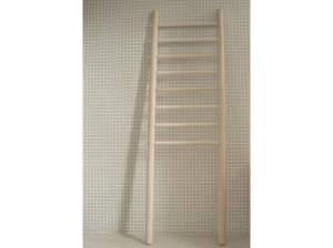 Деревянный напольный держатель для полотенец