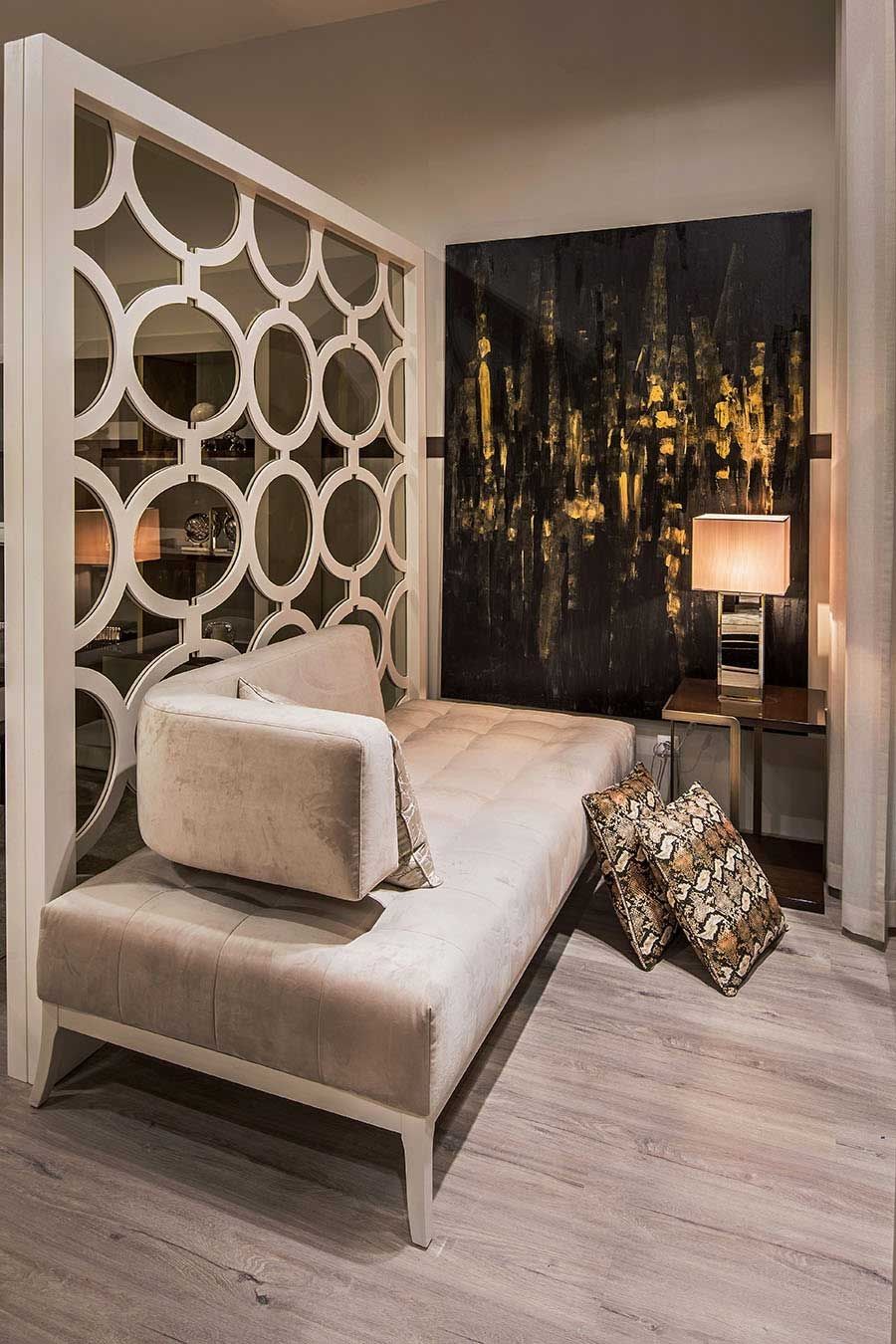 Бархатная мягкая спальная кровать Stylish Club Passione ARCH-00142140 - Вид №7