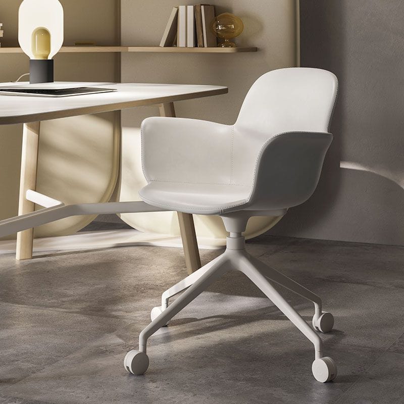 Кожаный поворотный стул с колесами Natuzzi Italia Poly ARCH-00055101 - Вид №3