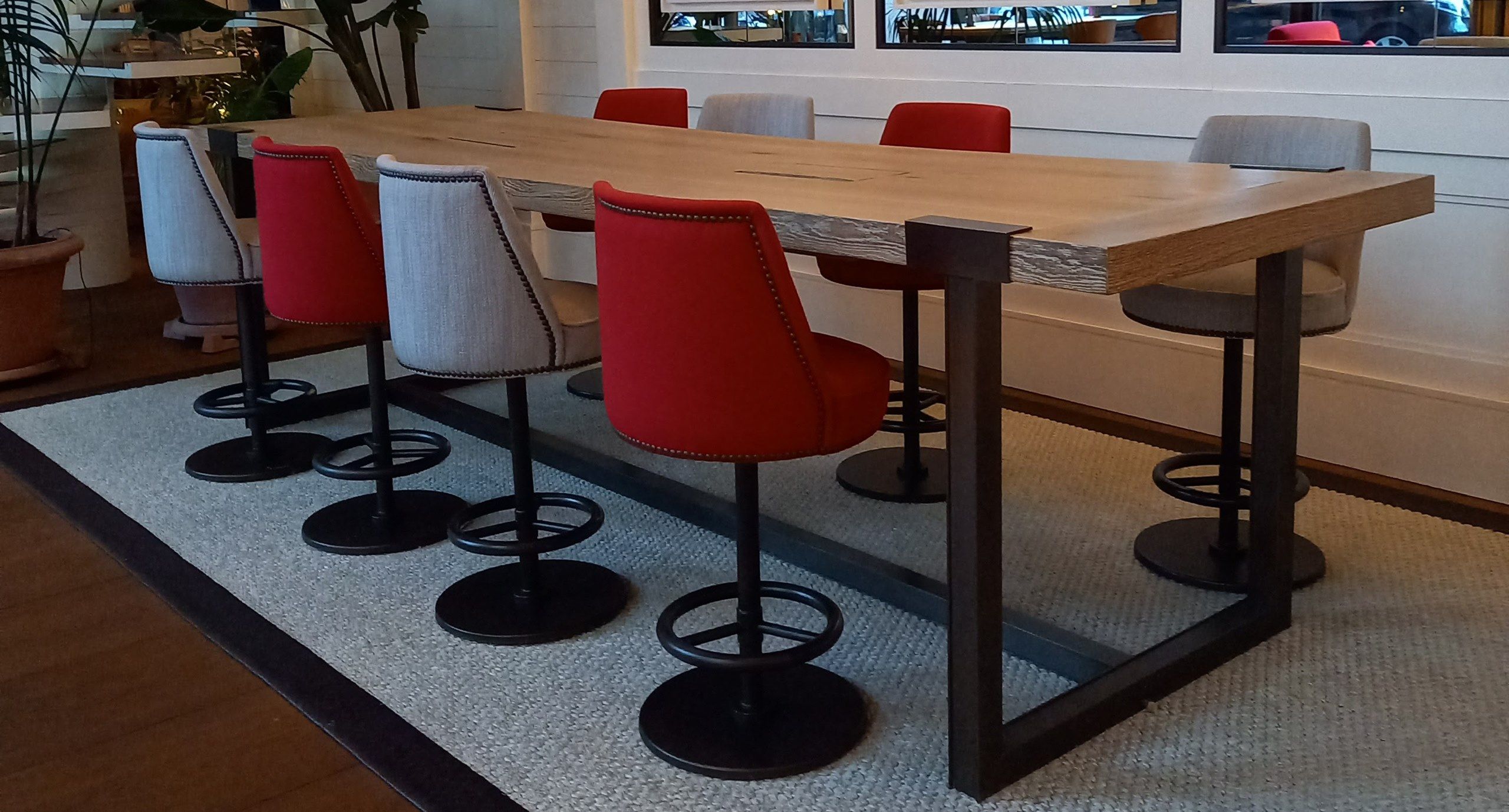 Высокий тканевый табурет с подставкой для ног со спинкой CREARTE COLLECTIONS Bono Contemporain ARCH-00126159 - Вид №6