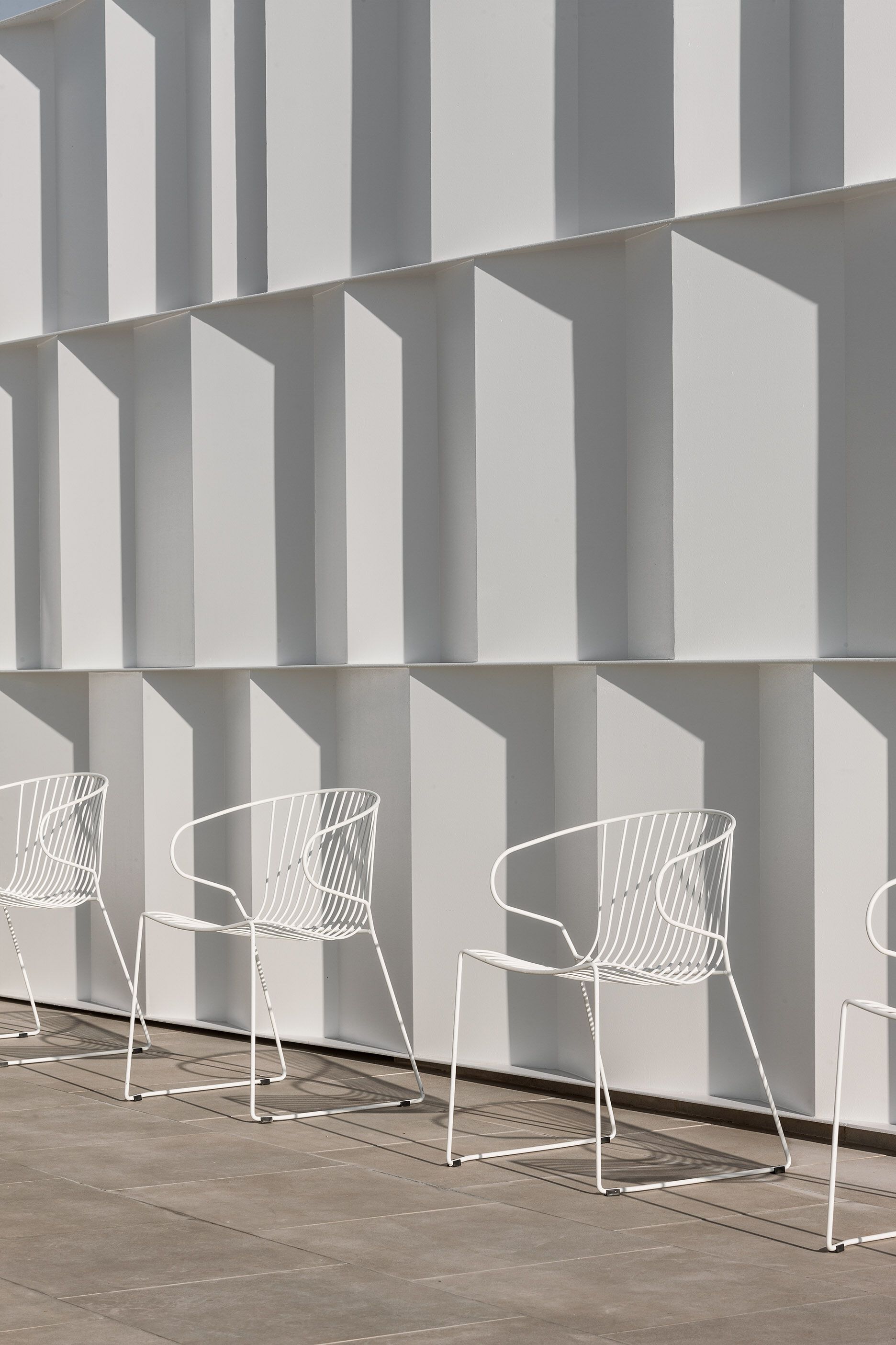 Штабелируемый стальной стул с подлокотниками iSimar Bolonia ARCH-00107047 - Вид №19