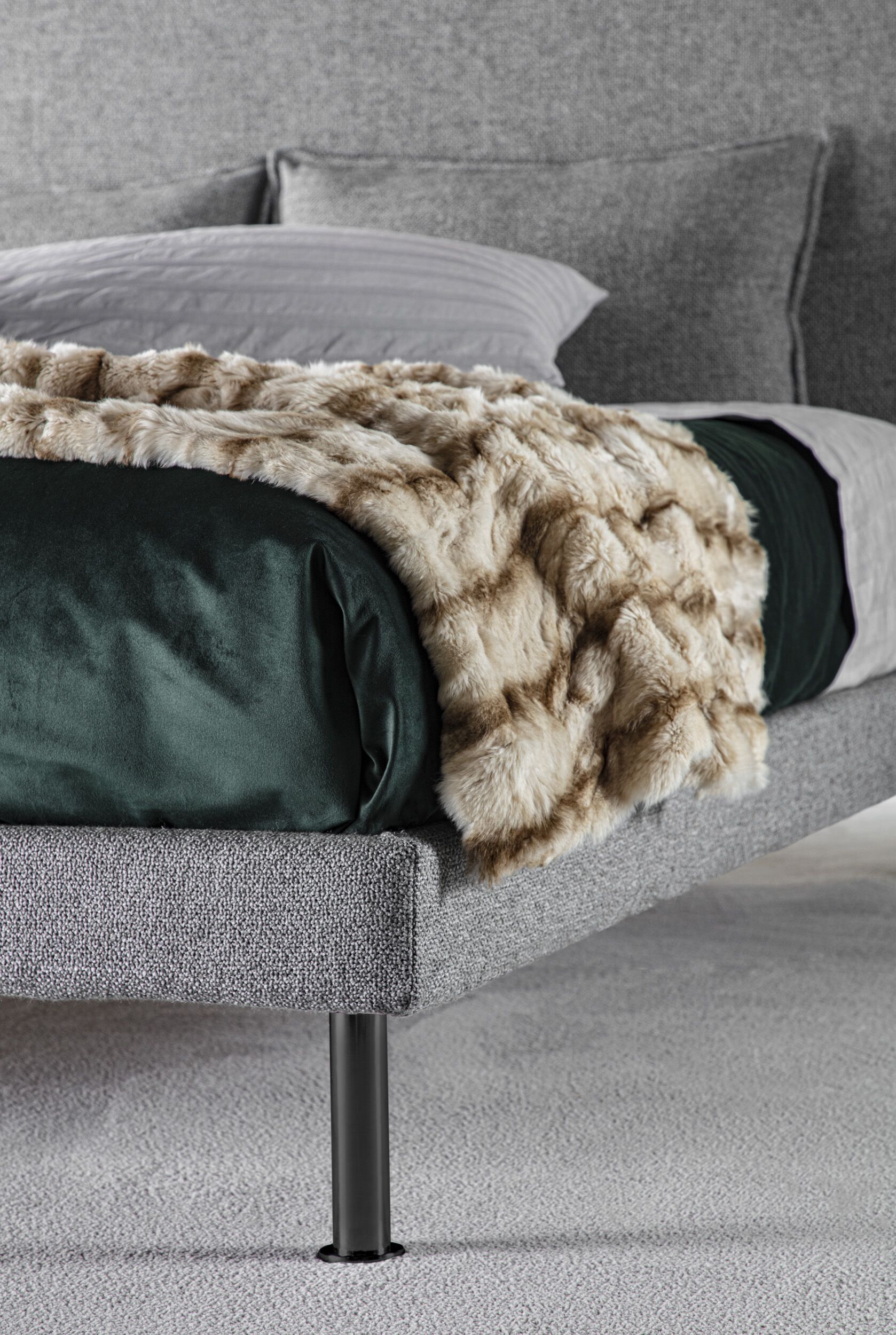 Съемная двуспальная кровать из ткани с мягким изголовьем GRUPPO FOX ночь Фокса ARCH-00101750 - Вид №2