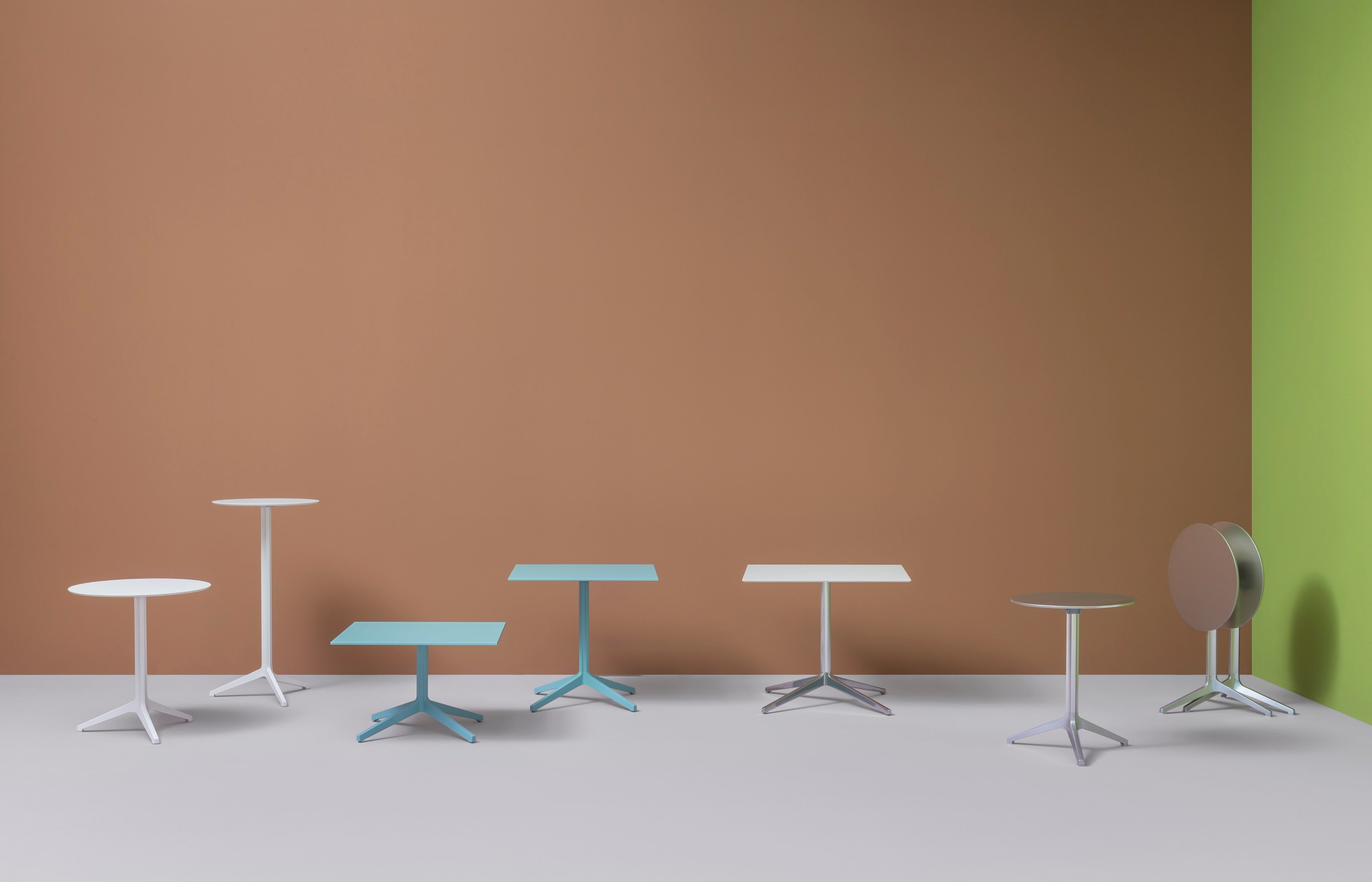 Квадратный алюминиевый стол со спицами Pedrali Ypsilon ARCH-00113540 - Вид №4