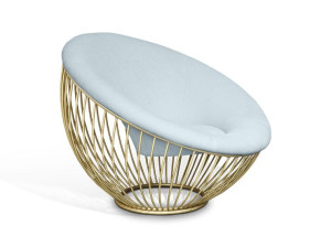 Кресло с подлокотниками