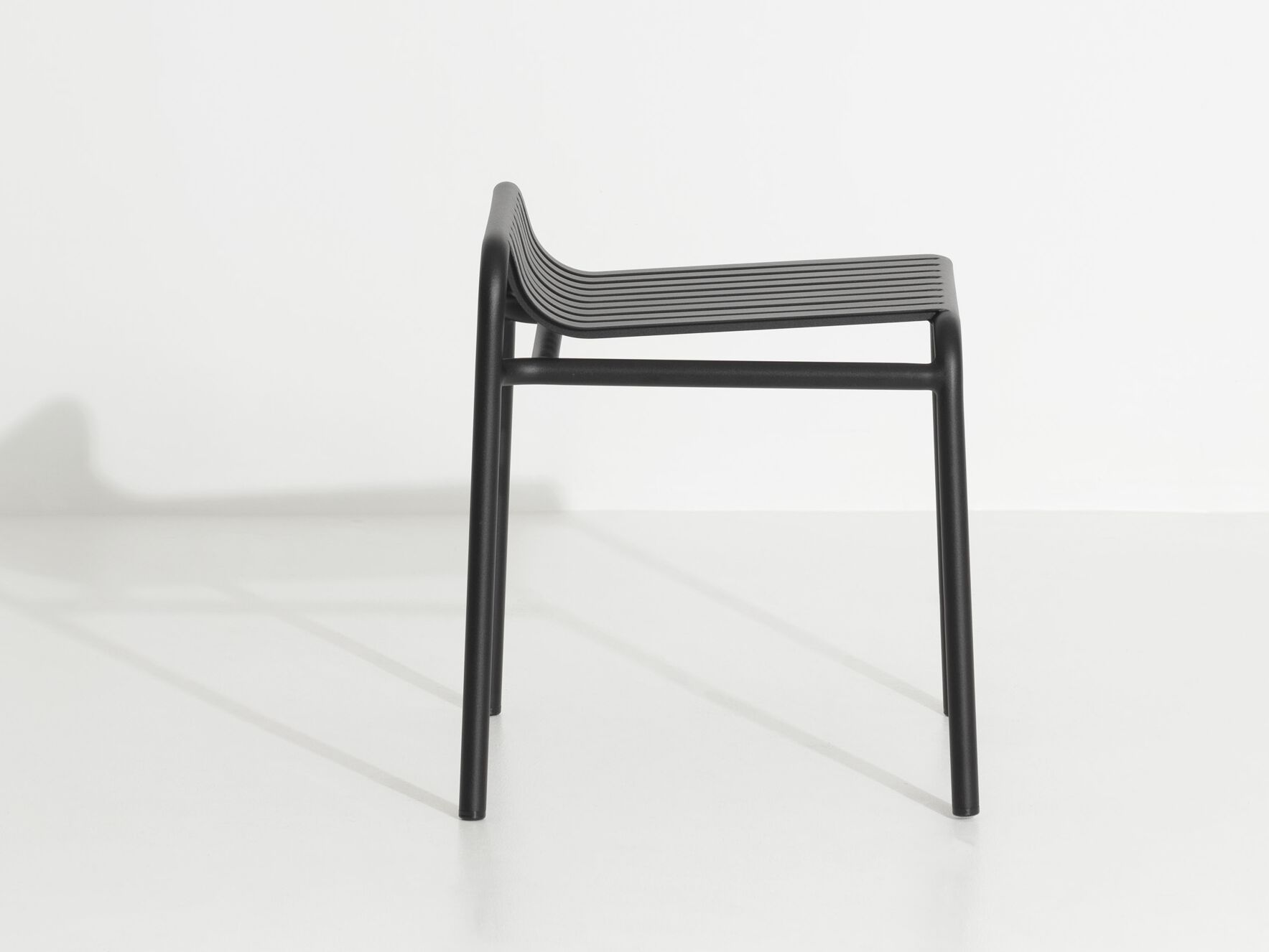 Алюминиевый низкий садовый стул с порошковым покрытием Petite Friture выходные ARCH-00129511 - Вид №3