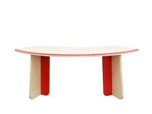 Деревянная скамья