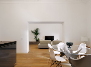 Пол / облицовка из синтетического дерева