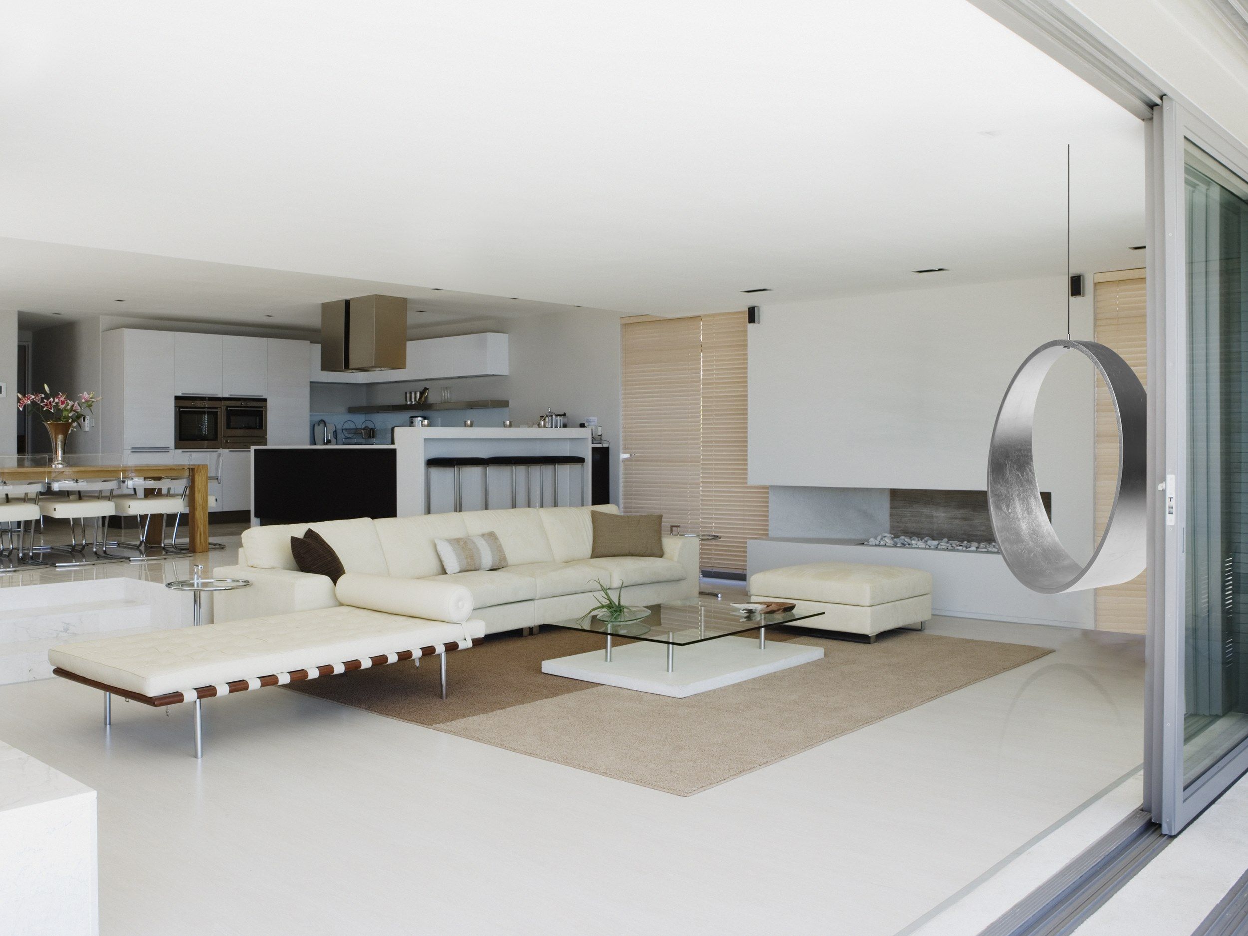 Внутреннее кресло в серебряной жидкой отделке Iwona Kosicka Design SWING N.2 ARCH-00085703 - Вид №2