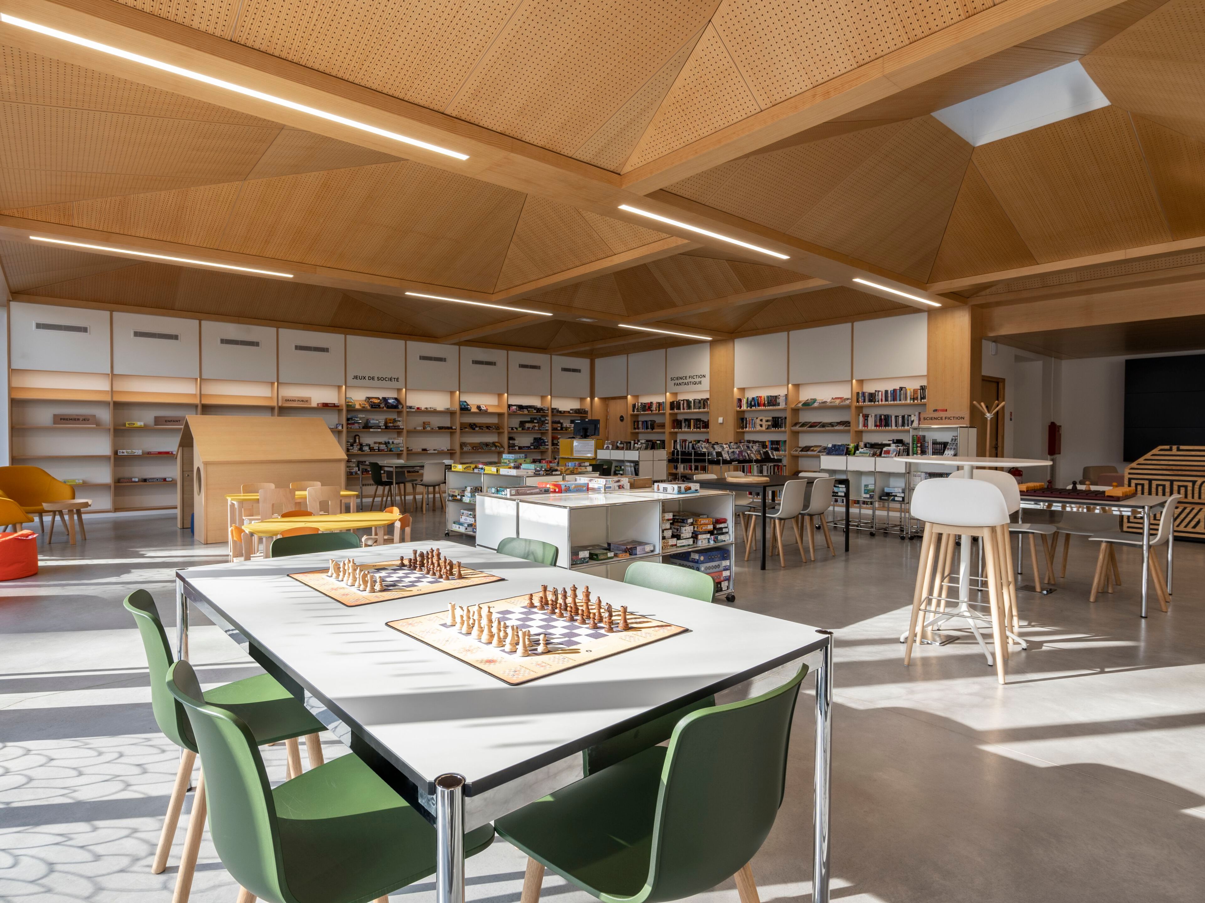 Ламинированный стол USM USM Haller Table ARCH-00131706 - Вид №1