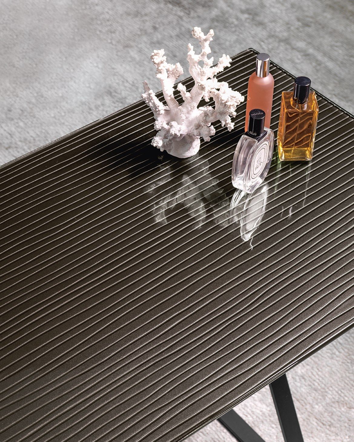 Прямоугольный стеклянный стол с металлическим основанием FIAM ITALIA Hype ARCH-00087589 - Вид №1