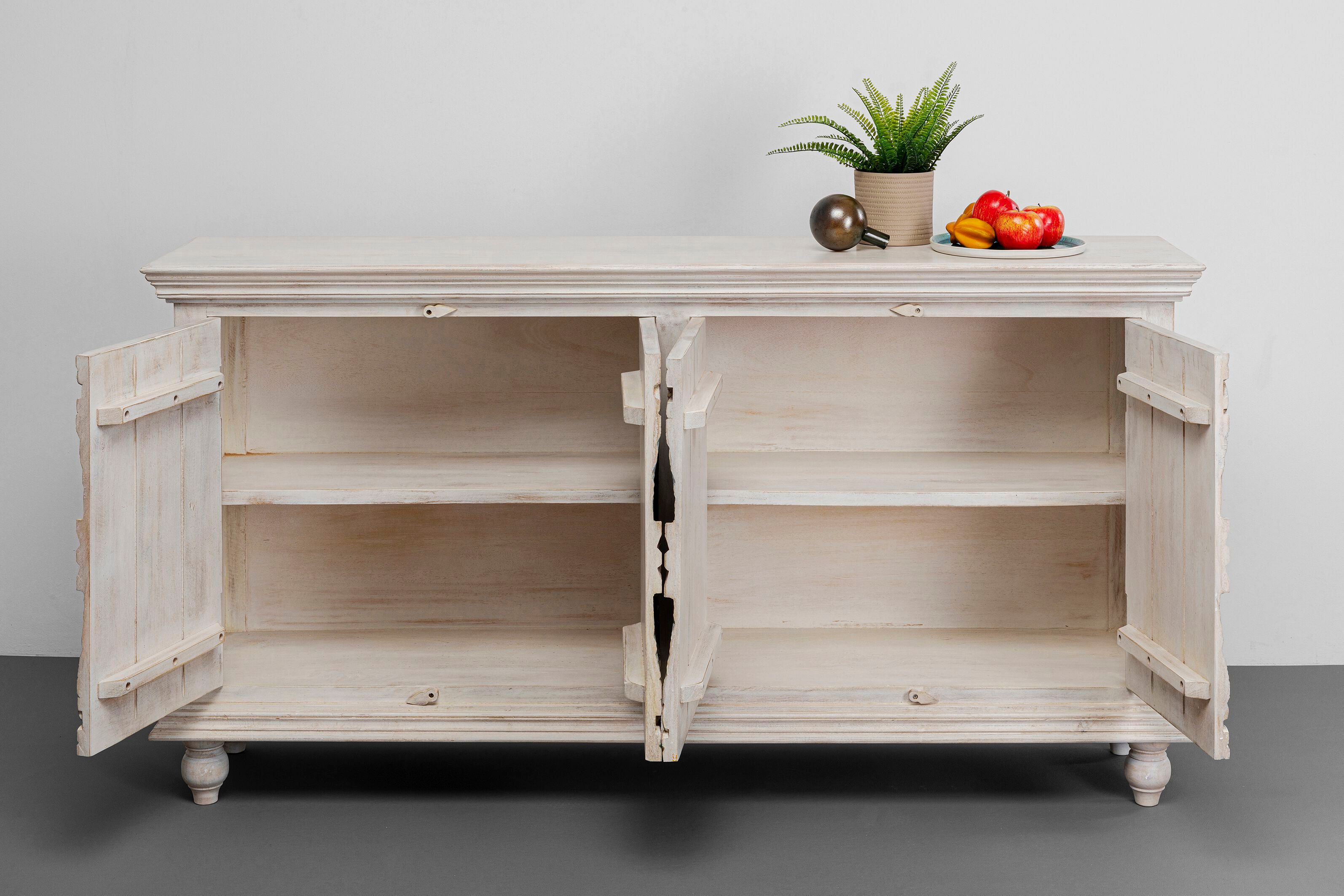 Шкаф из массива дерева с распашными дверцами KARE Design Гоа ARCH-00048379 - Вид №1