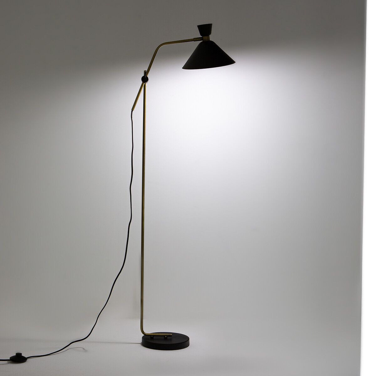 Регулируемая металлическая напольная лампа AMPM Zoticus ARCH-00102163 - Вид №3