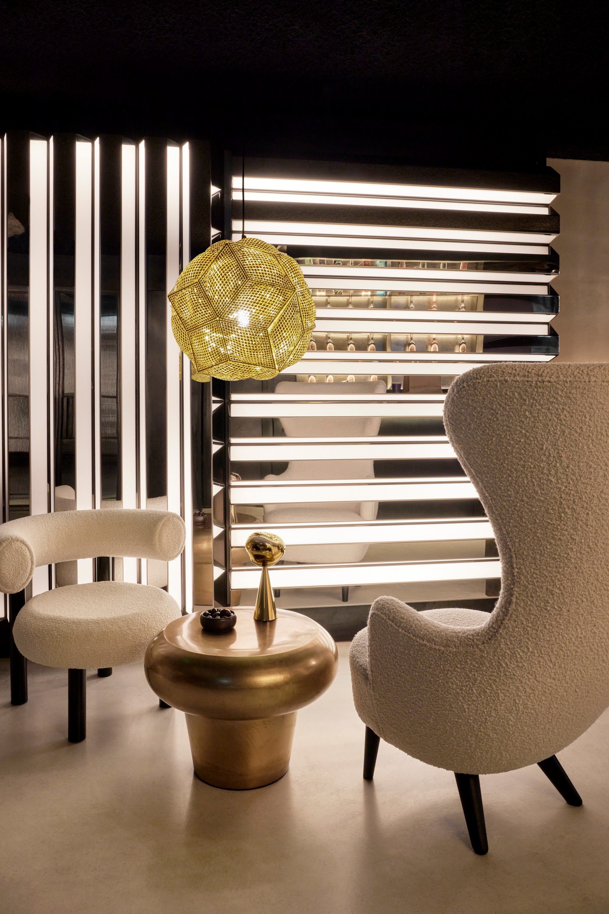 Светодиодная настольная лампа с батарейным питанием Tom Dixon Melt ARCH-00056851 - Вид №60