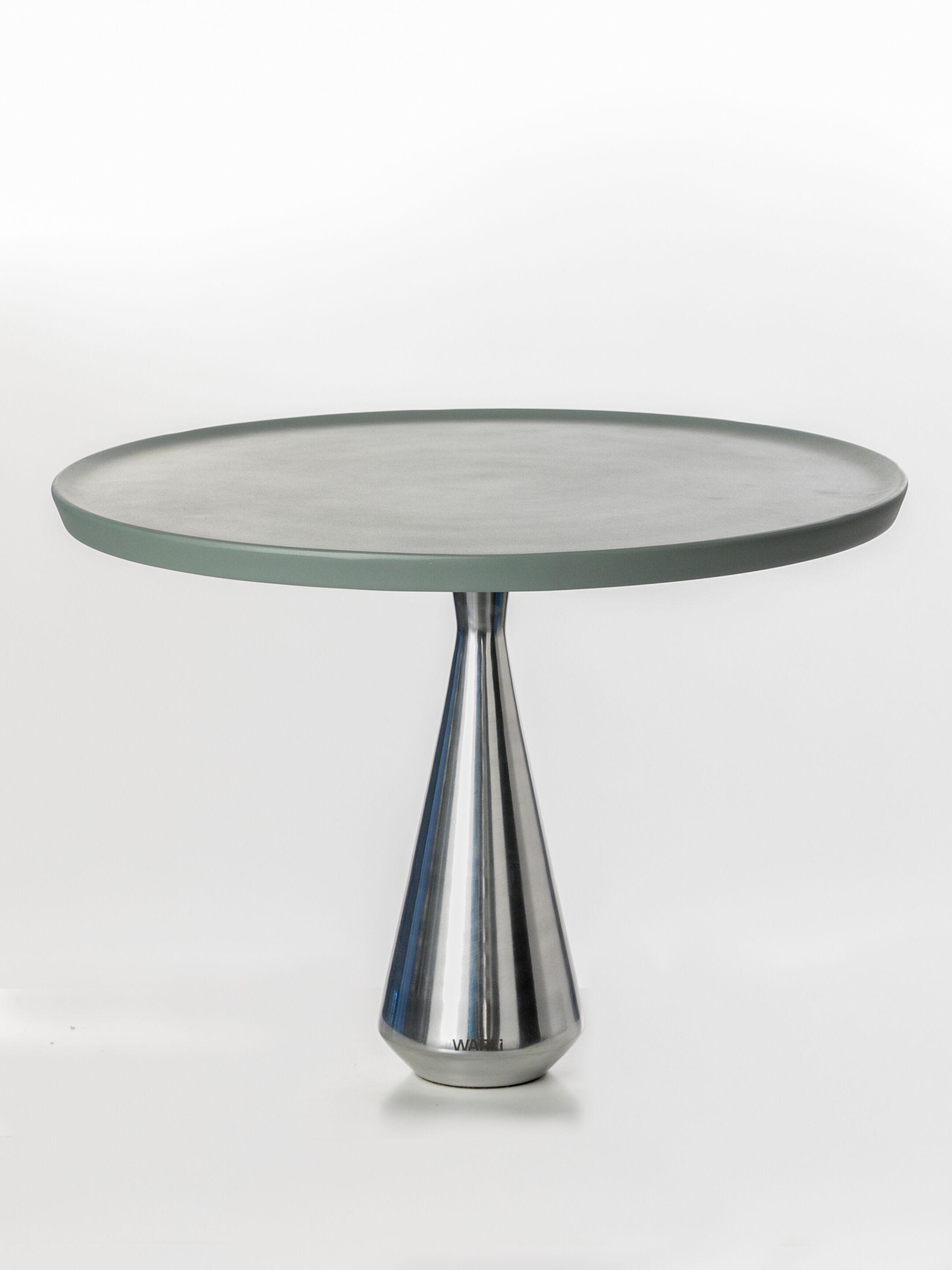 Круглый журнальный столик из переработанного алюминия Warli ISLAS ARCH-00017778
