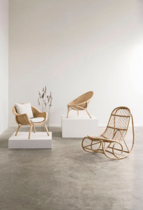 Кресло-качалка из ротанга