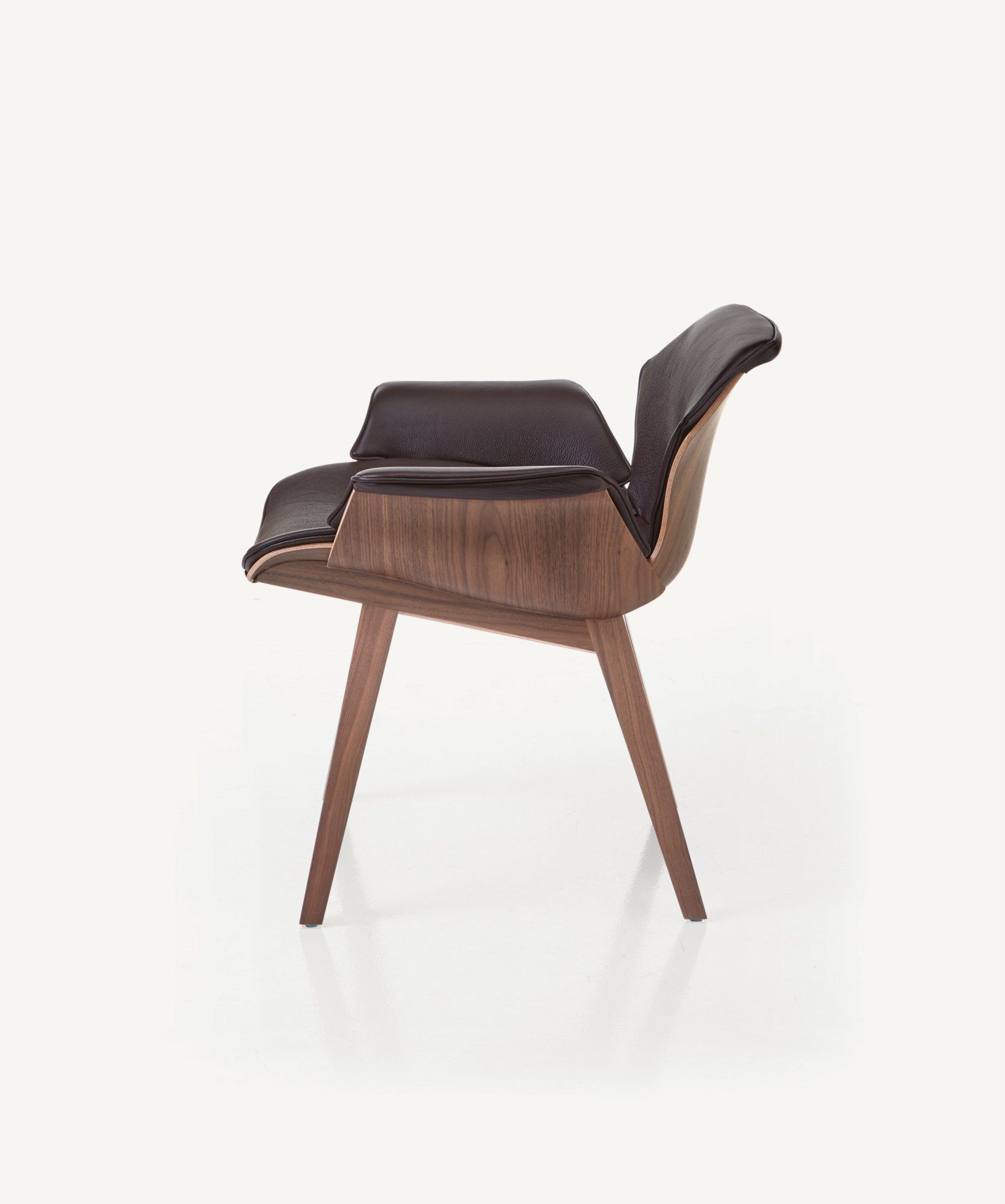 Кожаное кресло с подлокотниками BassamFellows Petal ARCH-00080919 - Вид №5