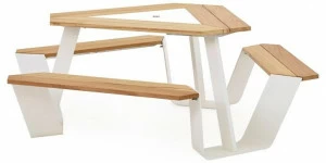 Extremis Стол для пикника из стали с порошковым покрытием со встроенными скамейками