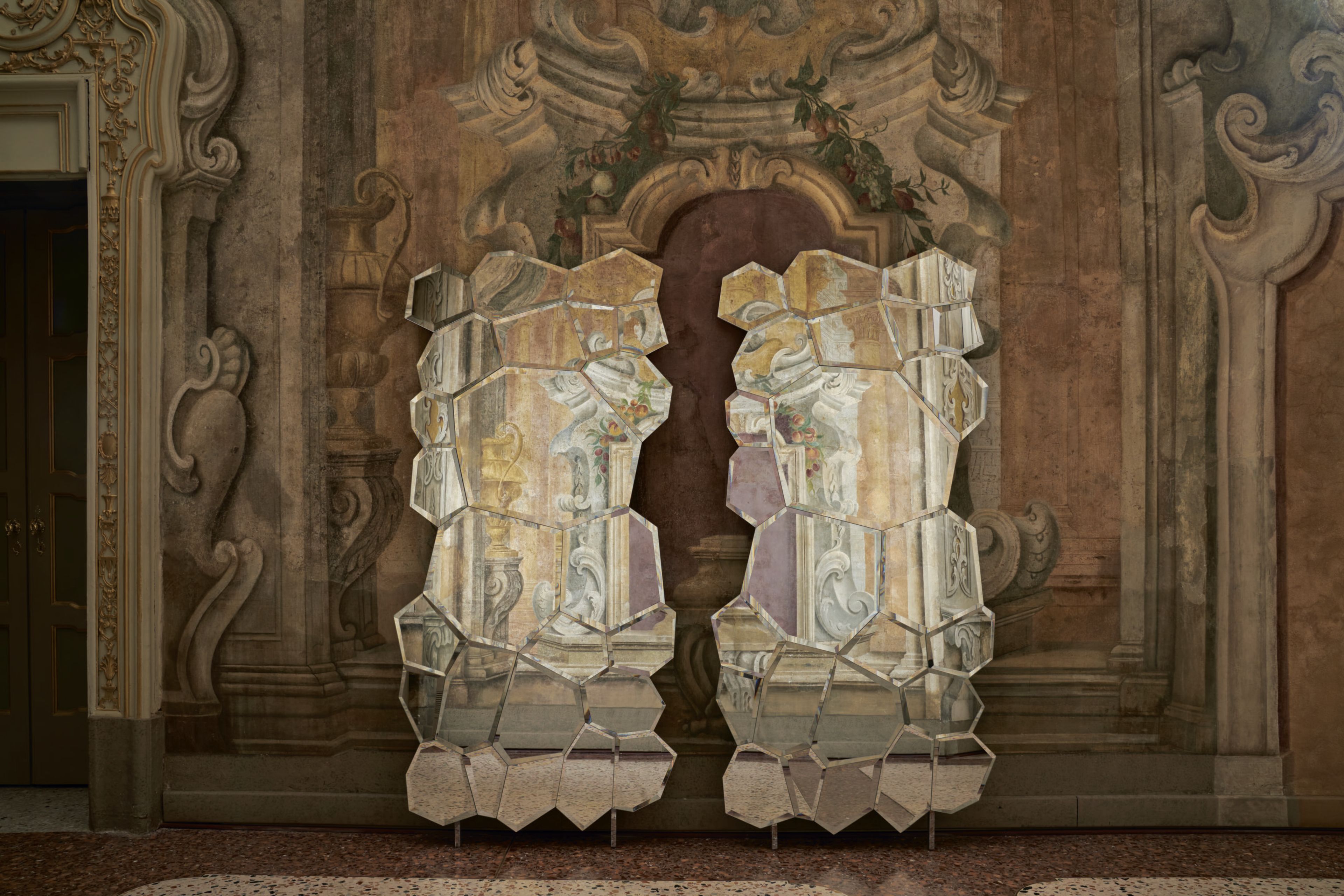 Зеркало Edra для интерьера ARCH-00105693 - Вид №6