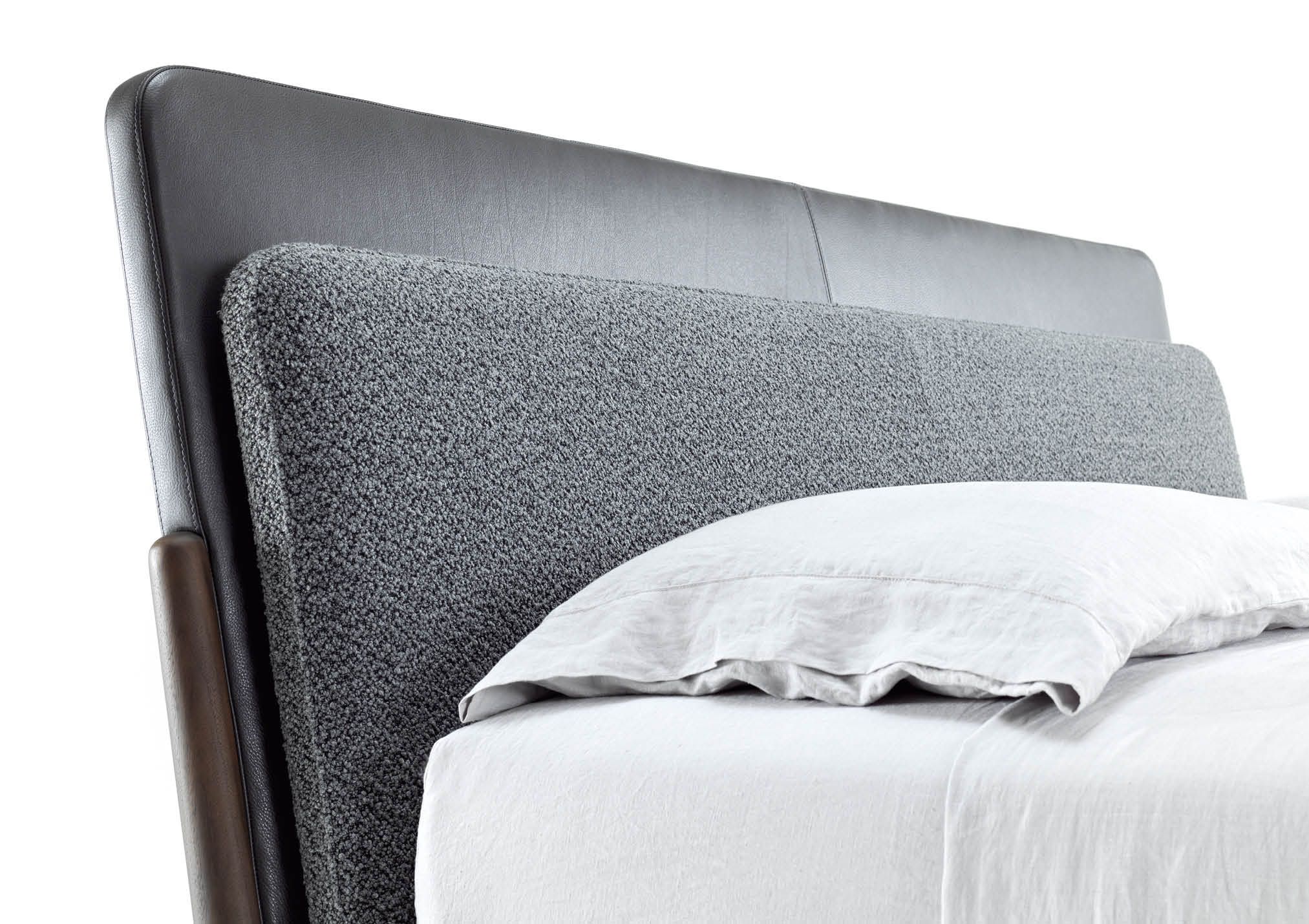 Кровать из массива дерева с мягким изголовьем BertO BOWERY ARCH-00011230 - Вид №4