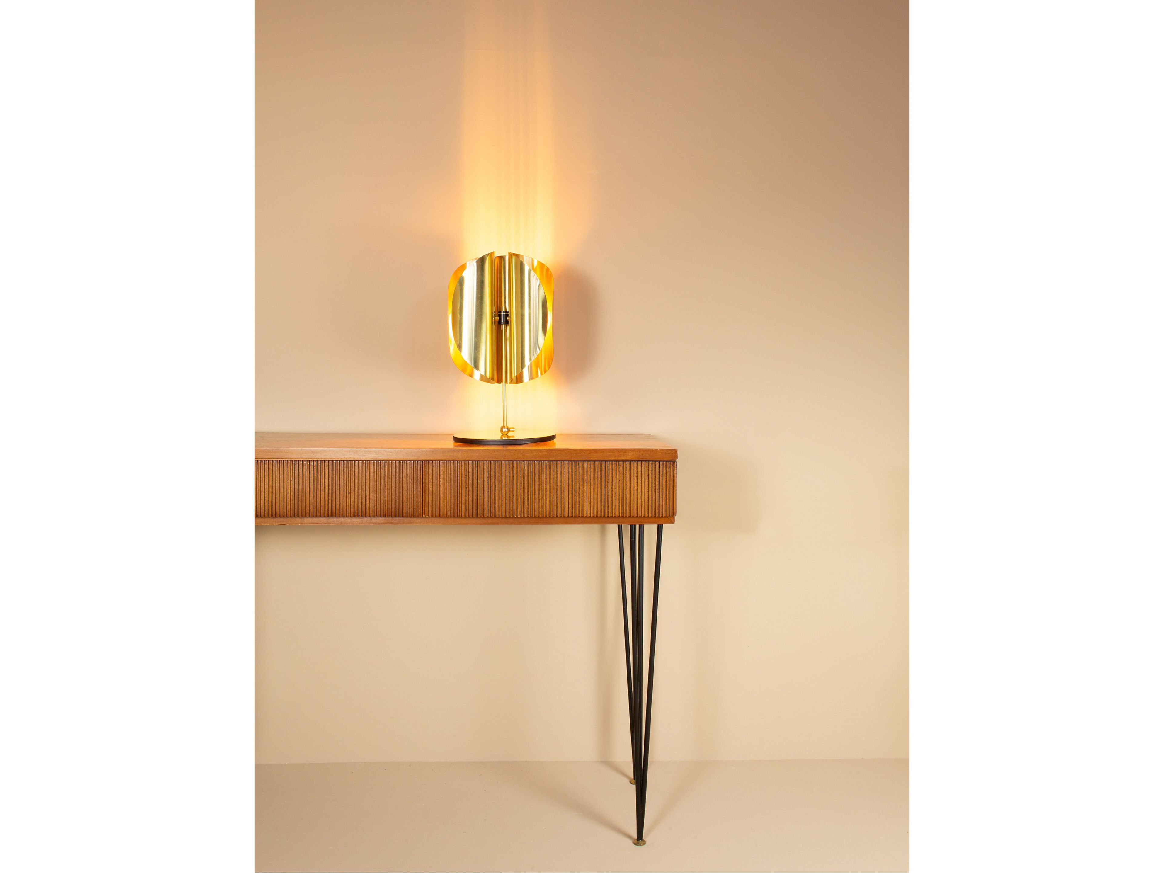 Светодиодная настольная лампа Renzo Serafini складка ARCH-00050437 - Вид №1