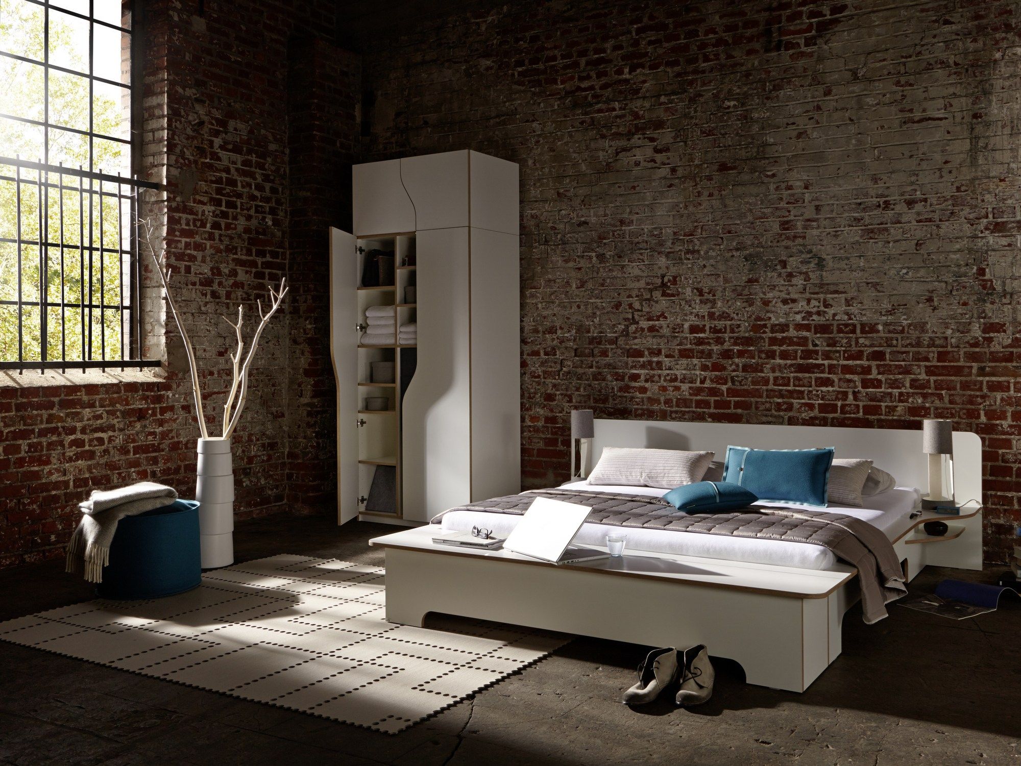 Двуспальная кровать из фанеры Müller Small Living самолет ARCH-00138117 - Вид №1