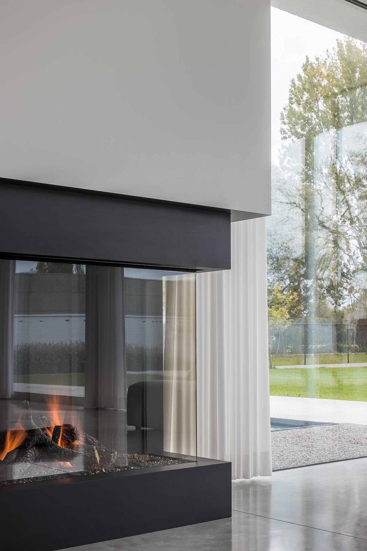 Газовый угловой камин Metalfire ARCH-00114069 - Вид №4