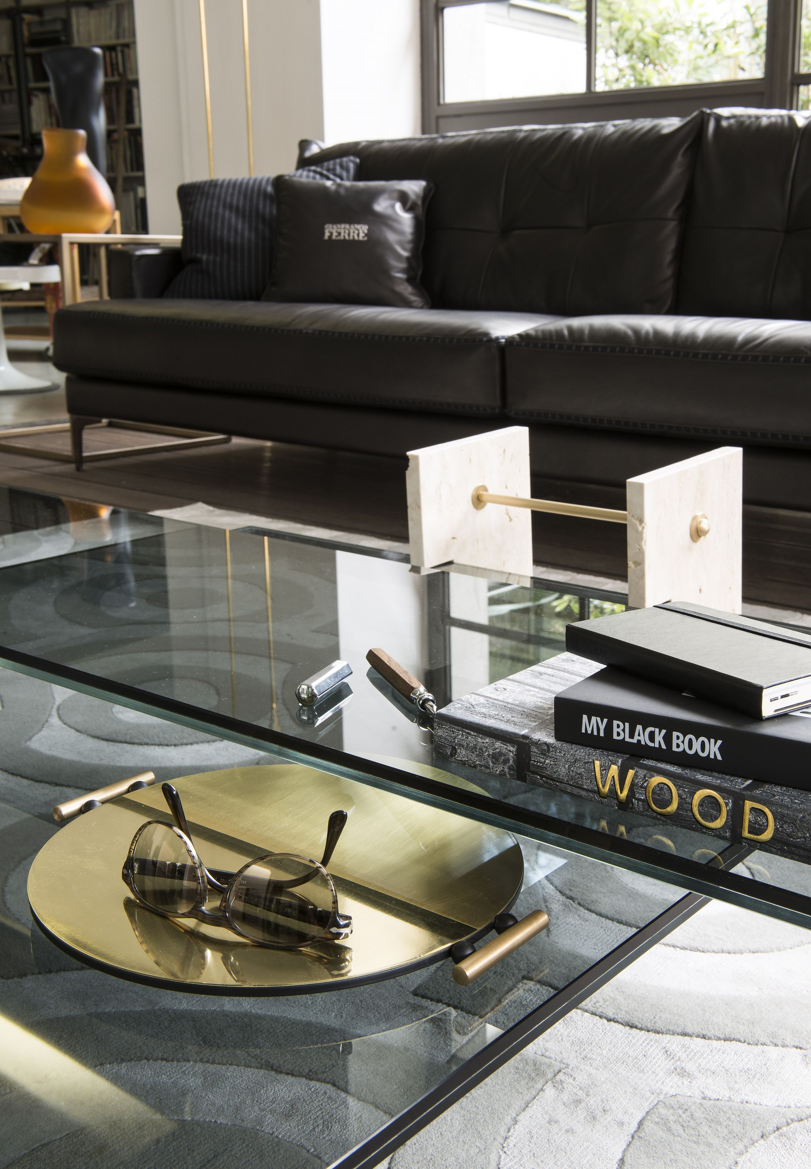 Журнальный столик из травертина и стекла Gianfranco Ferré Home Fitzroy ARCH-00153030 - Вид №3