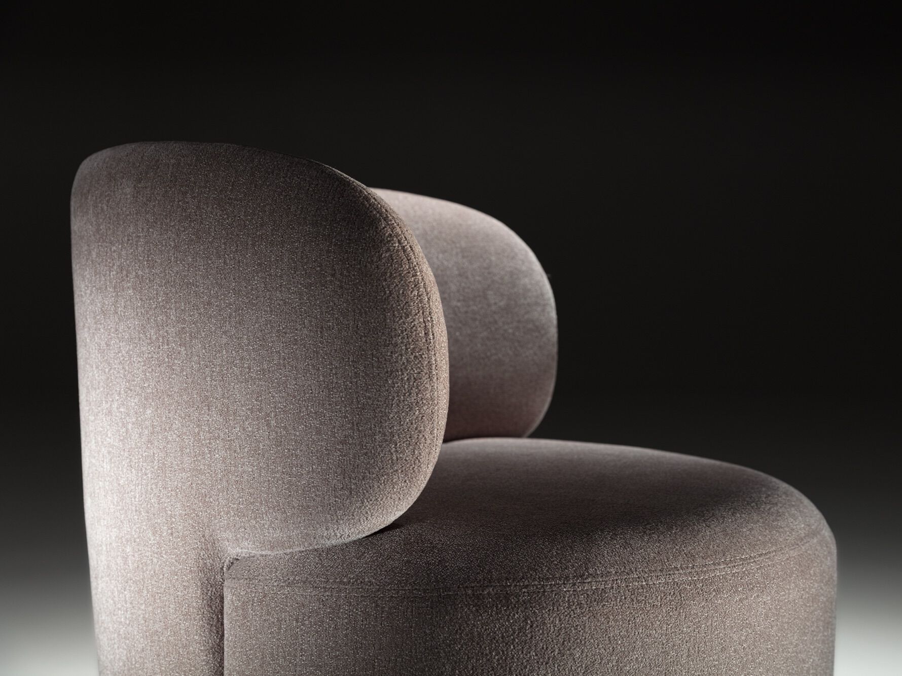 Тканевое кресло с подлокотниками Twils MILOS ARCH-00084208 - Вид №1