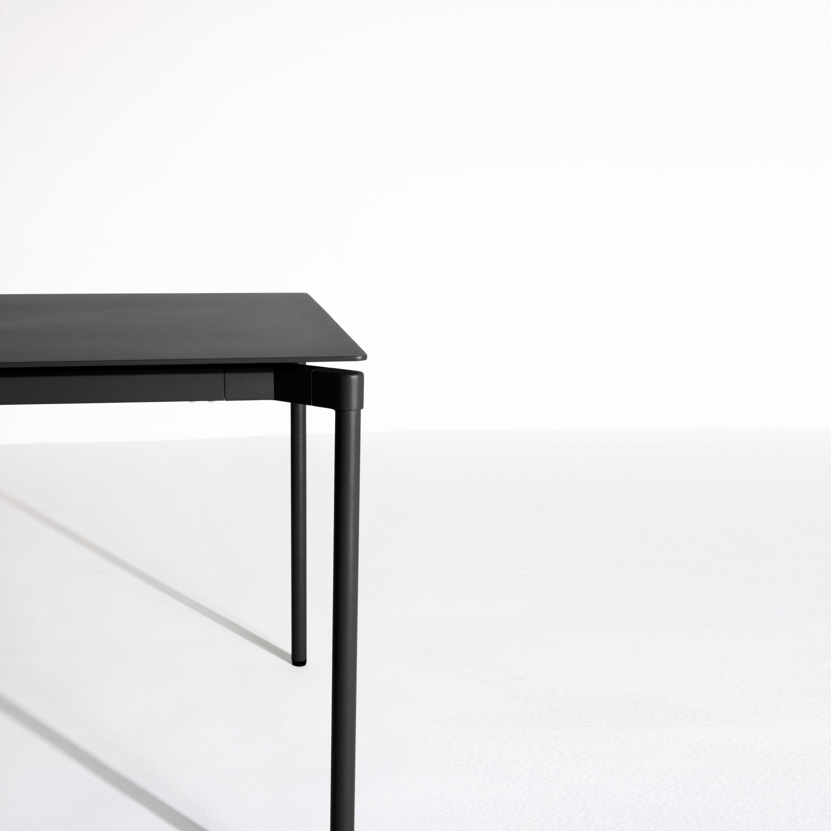 Прямоугольный алюминиевый стол с порошковым покрытием Petite Friture Fromme ARCH-00013788 - Вид №16