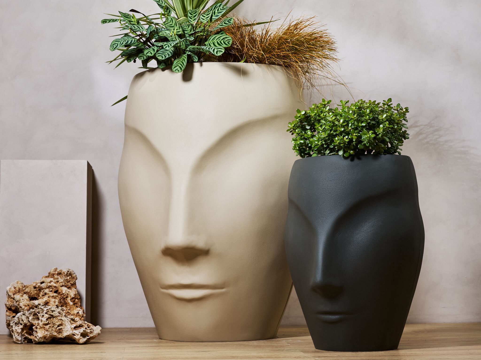 Перерабатываемый двухкомпонентный садовый горшок из смолы Ellemura Constantin ARCH-00147197