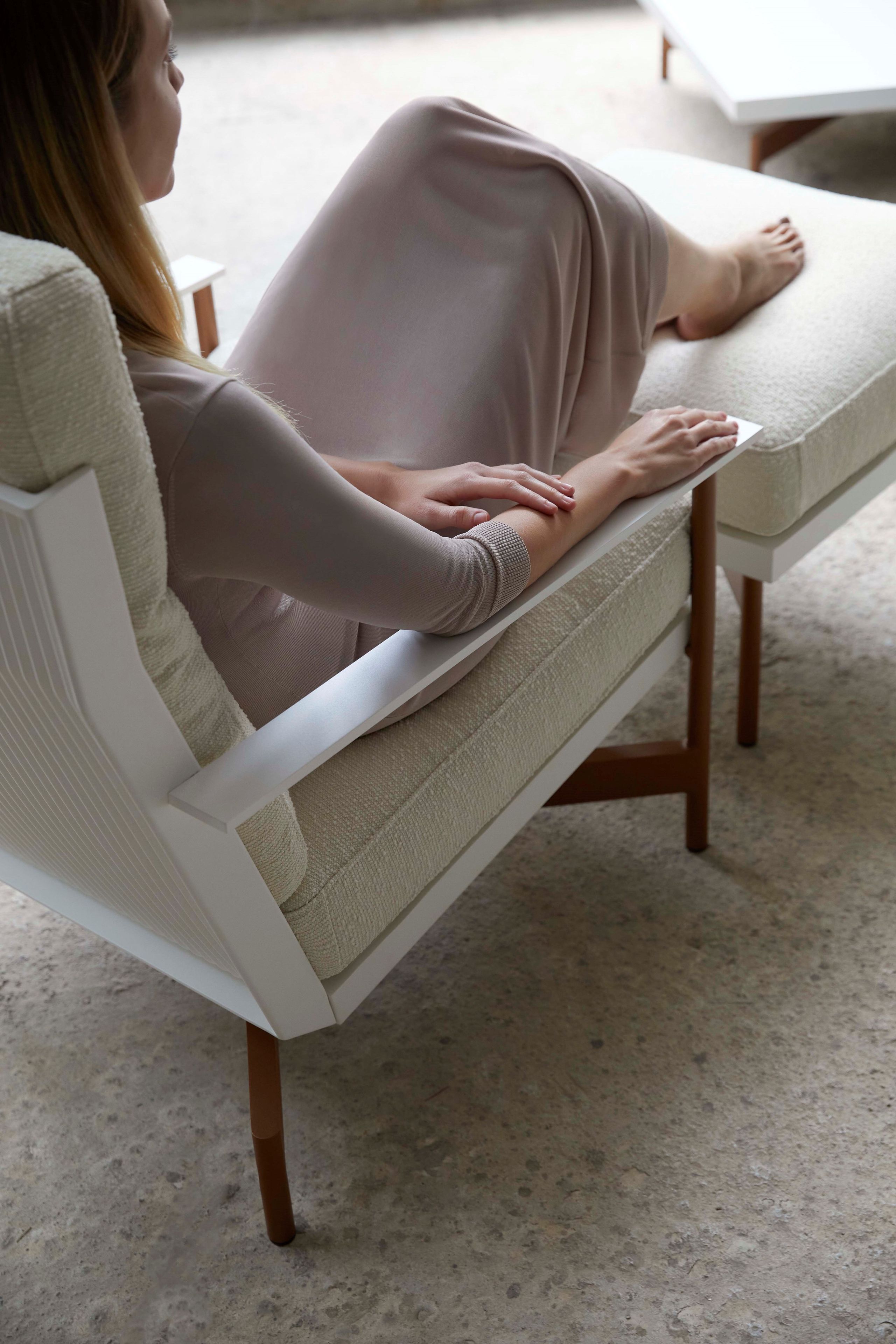 Квадратный пуф из ткани GANDIABLASCO волны ARCH-00039946 - Вид №20