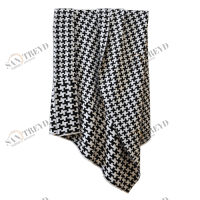 Плед LEA BLACK&WHITE APERO ДИЗАЙНЕРСКИЕ, ОРНАМЕНТ 010366 Черно-белый 