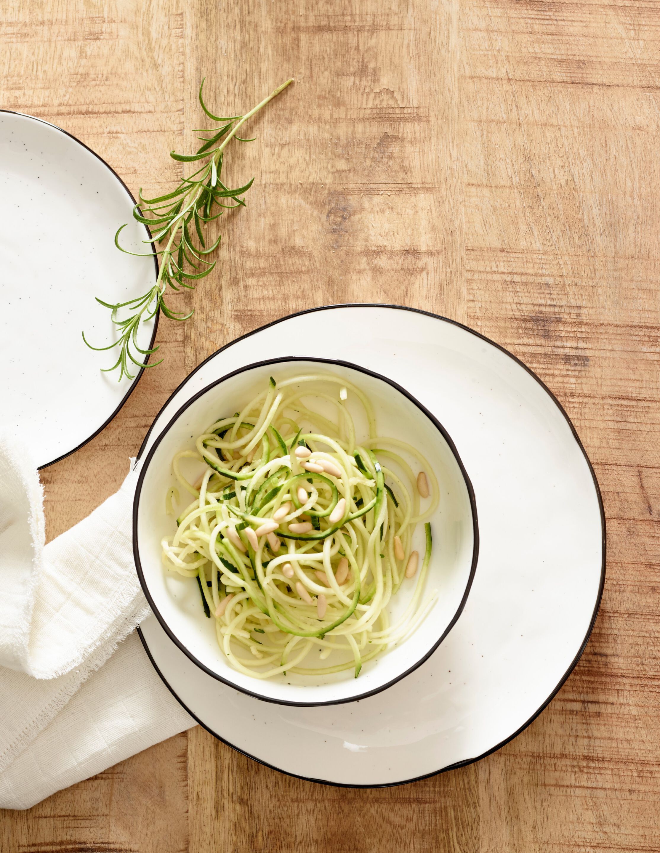 Фарфоровая чашка POMAX Basil ARCH-00007449 - Вид №1