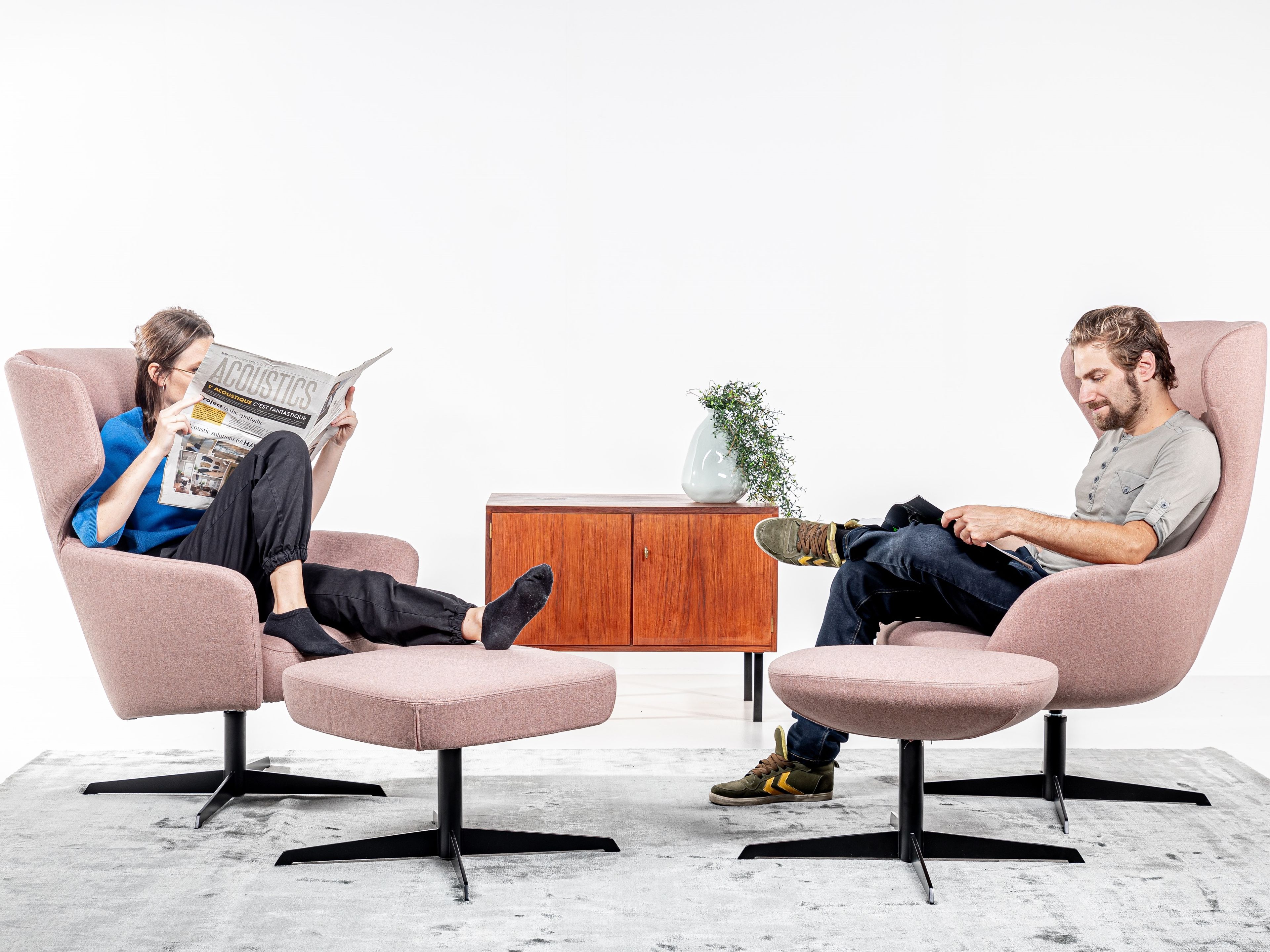 Тканевое вращающееся кресло с подлокотниками BuzziSpace BuzziQ ARCH-00105454 - Вид №1