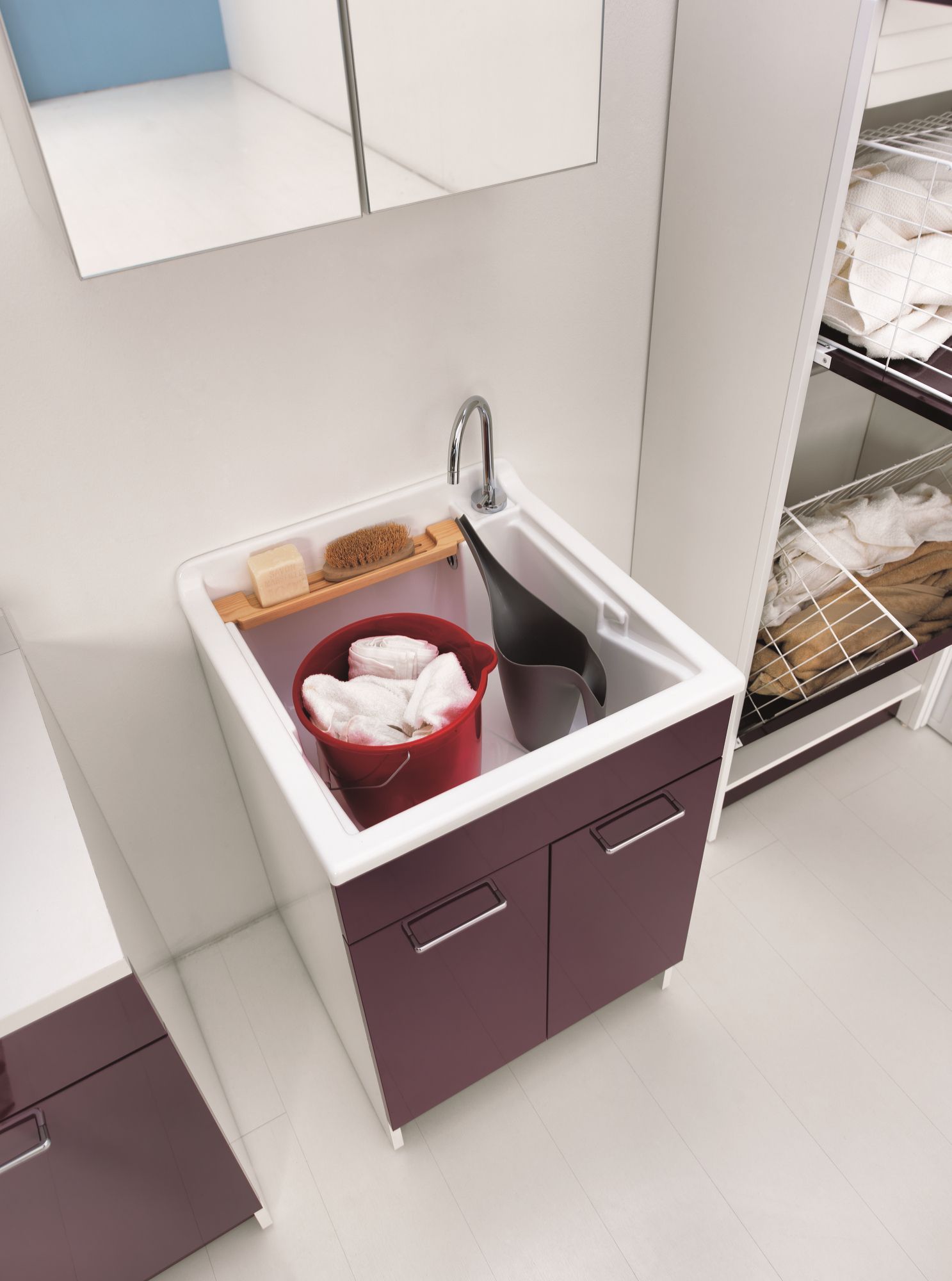 Шкаф для белья из ДСП с распашными дверцами COLAVENE Swash ARCH-00088164 - Вид №12