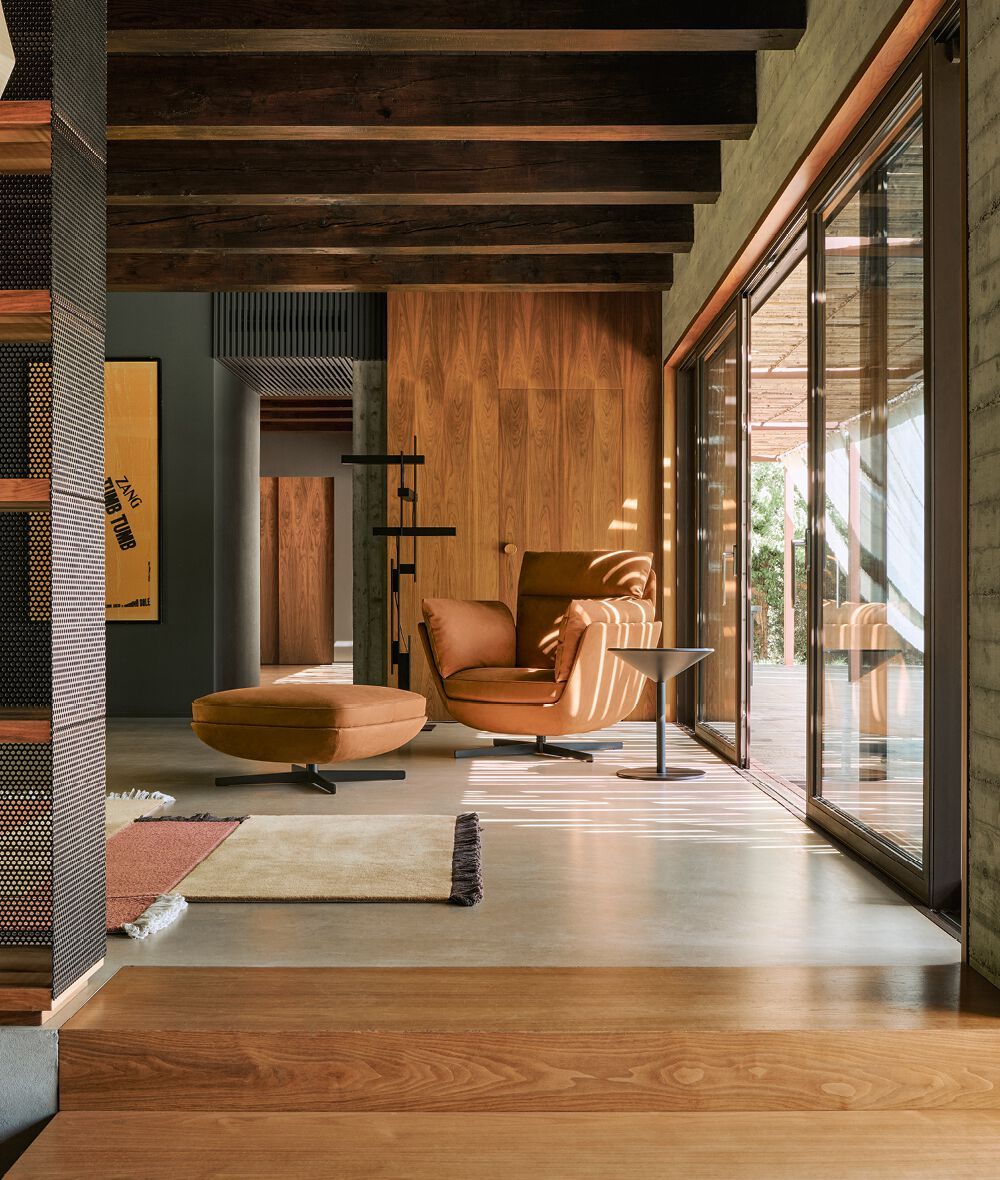 Тканевое кресло для ног с подлокотниками Twils Biggie ARCH-00130118 - Вид №4