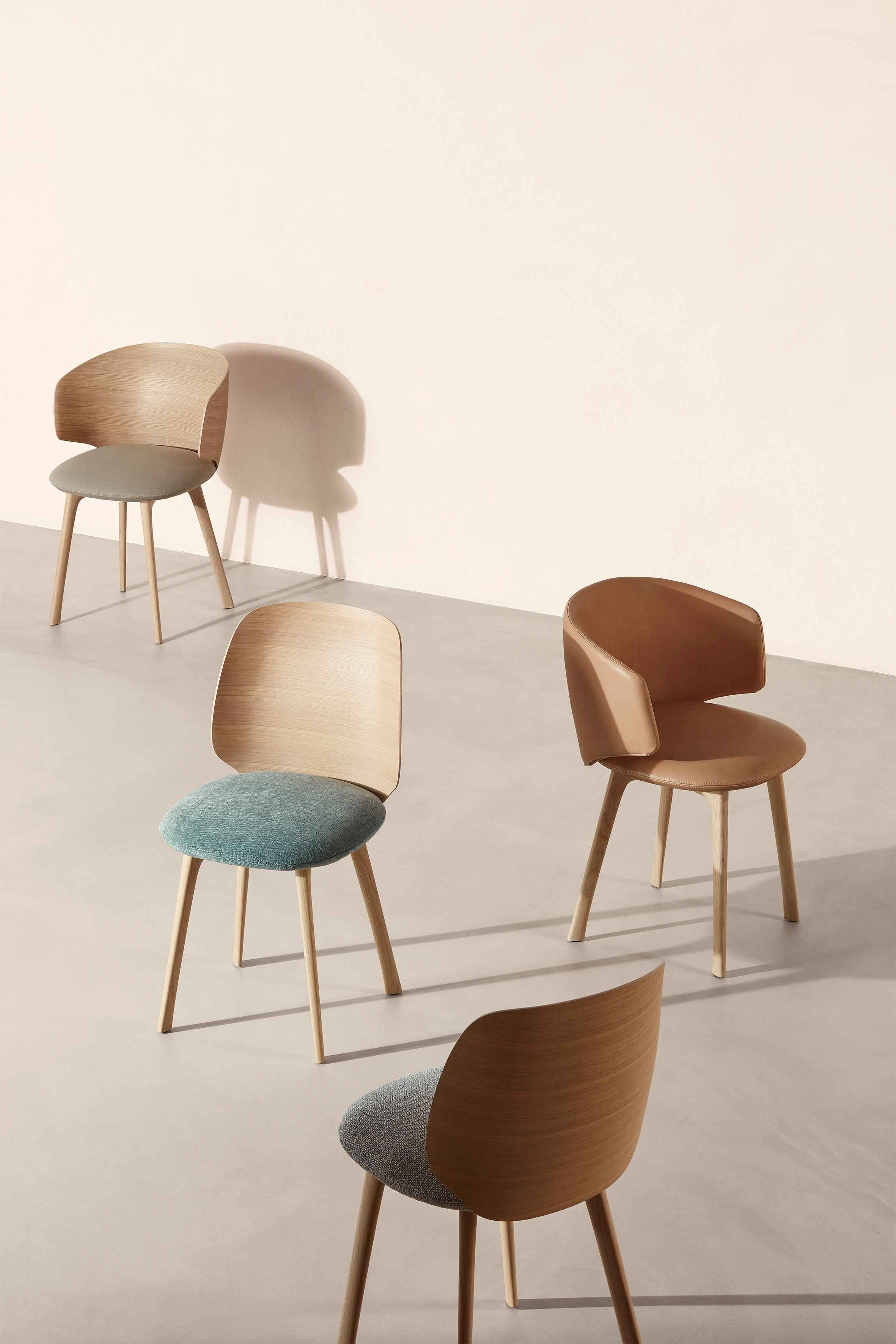 Деревянный стул с мягким сиденьем MDF Italia Universal Collection ARCH-00119317 - Вид №4