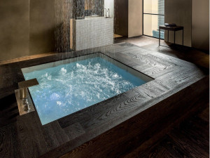 Квадратный встраиваемый мини-бассейн с гидромассажем