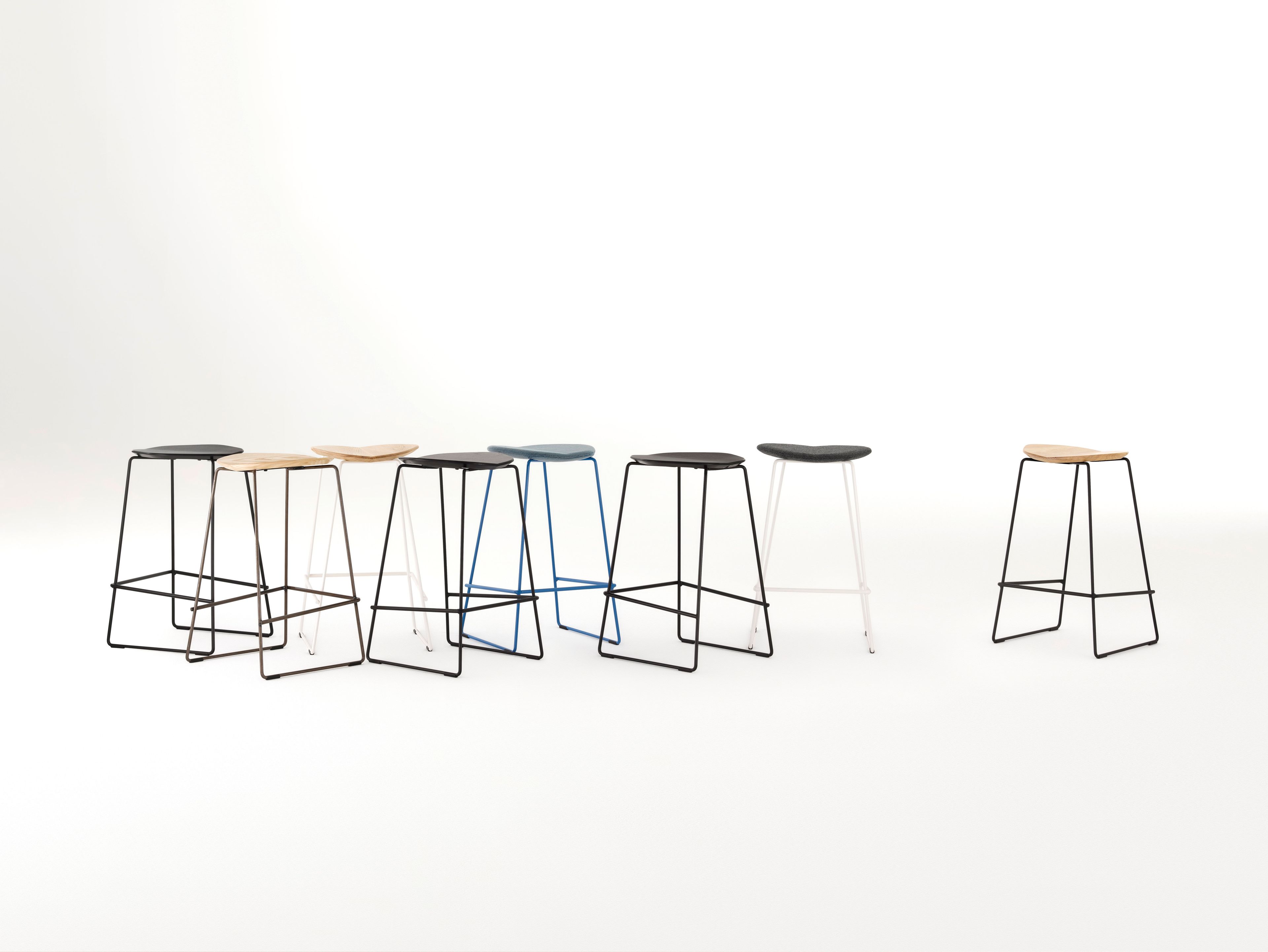 Высокий табурет из ткани Ross Gardam Duet ARCH-00116606 - Вид №3