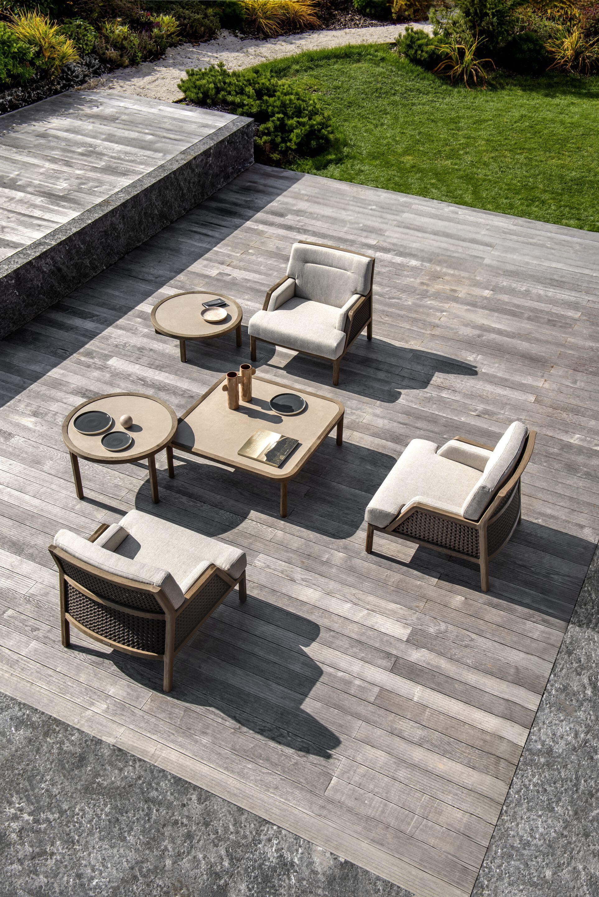 Круглый керамический журнальный столик Ethimo Grand Life ARCH-00127063 - Вид №3