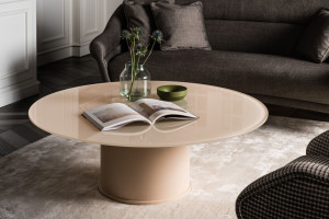 Круглый журнальный столик
